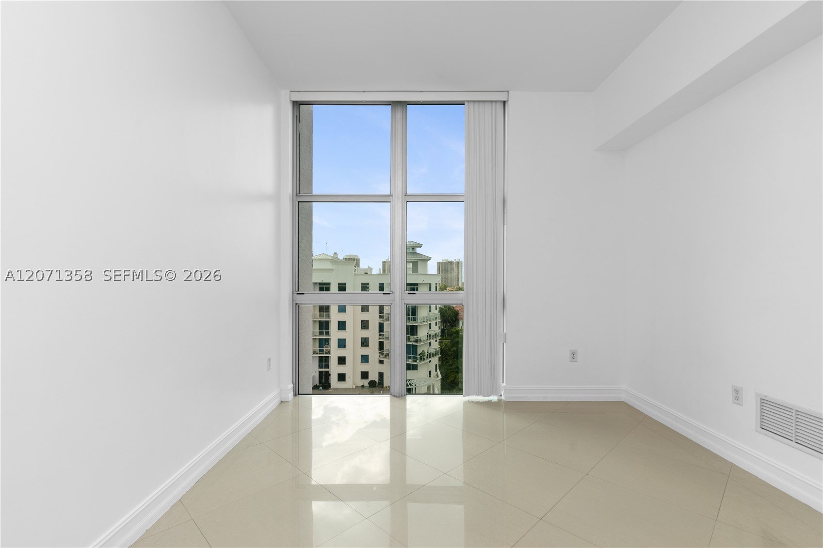 image The Atrium at Aventura32