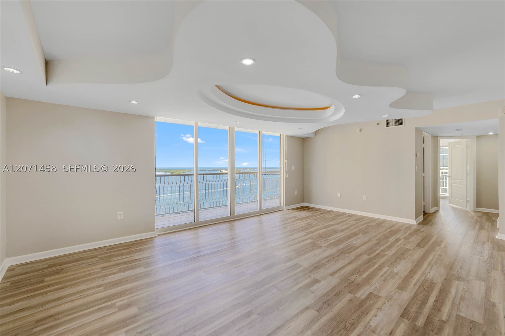 image The Club at Brickell Bay3