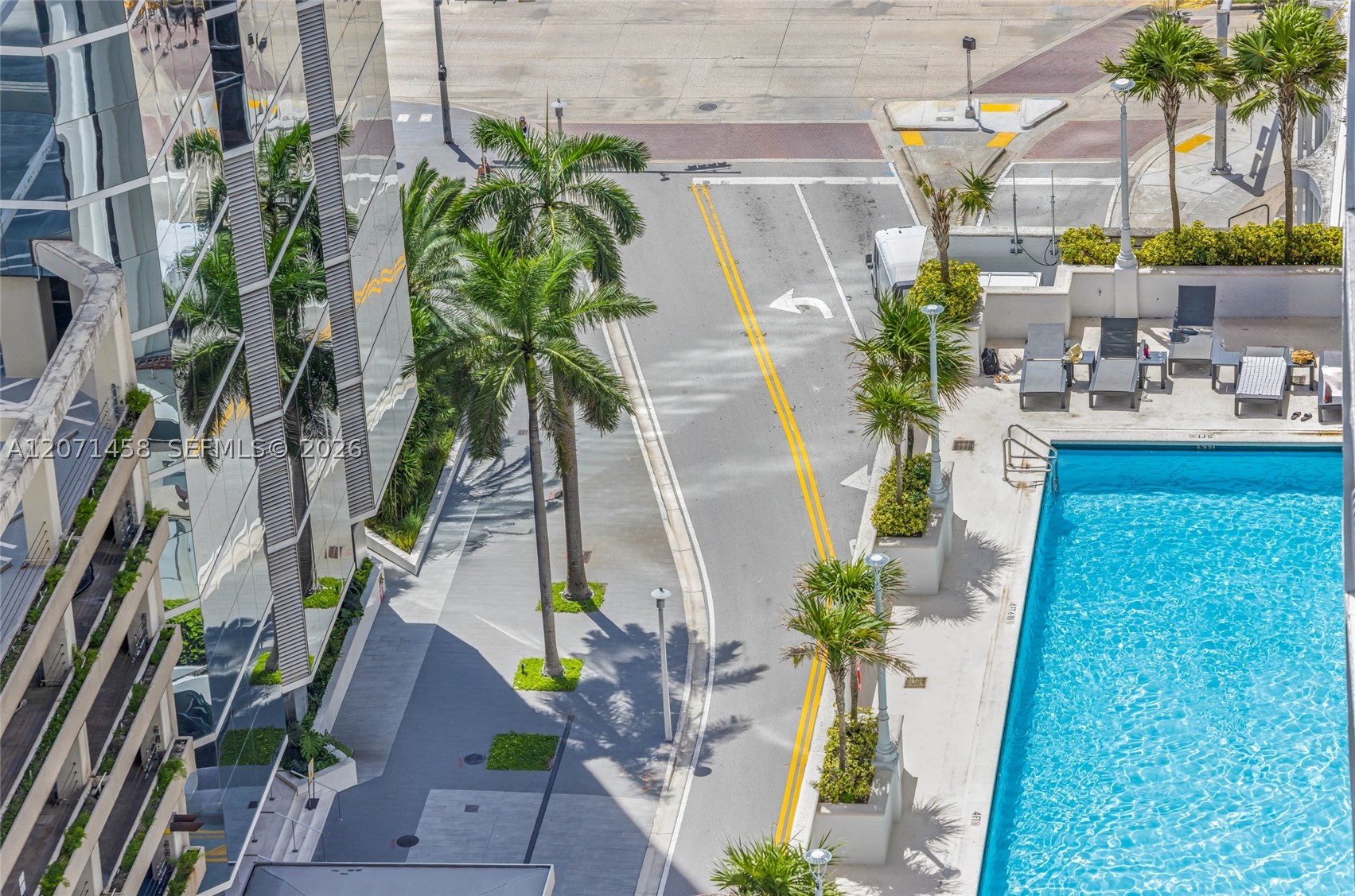 image The Club at Brickell Bay42