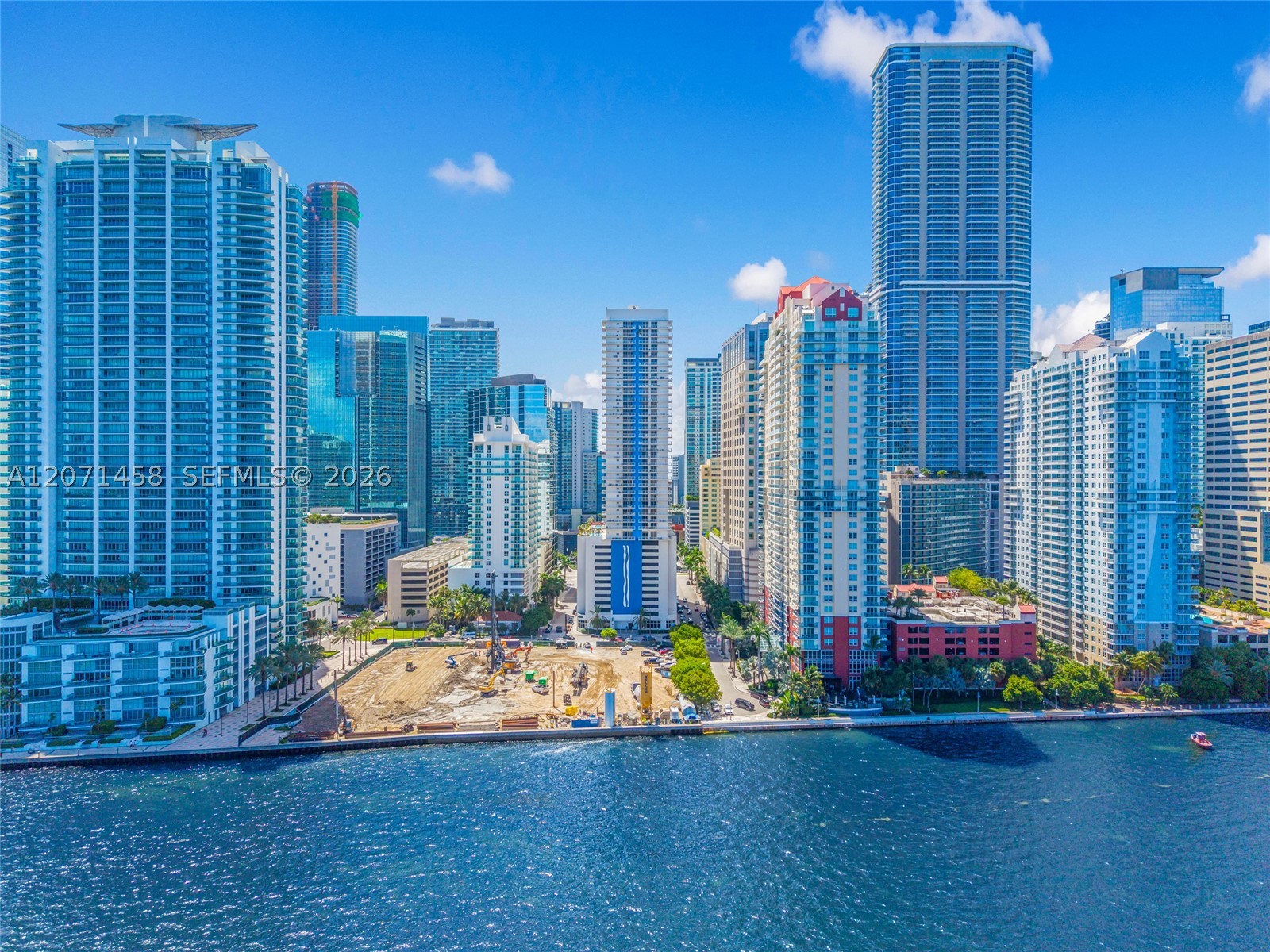 image The Club at Brickell Bay46