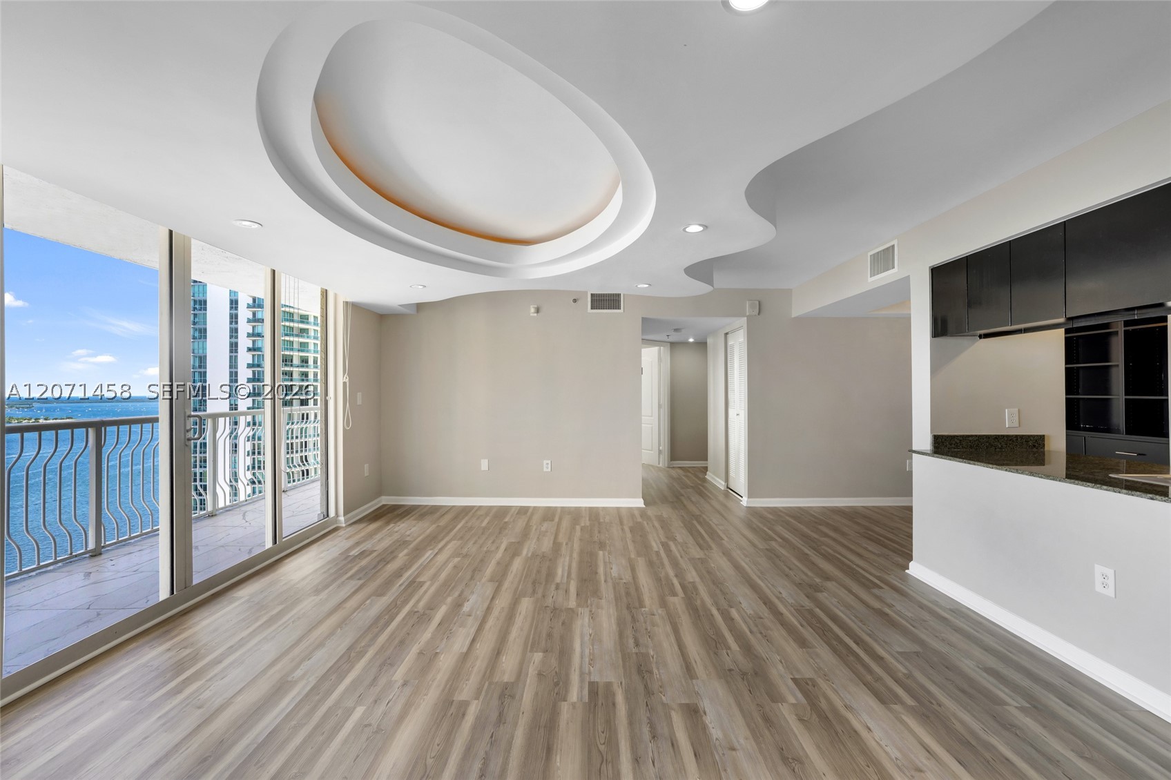 image The Club at Brickell Bay4