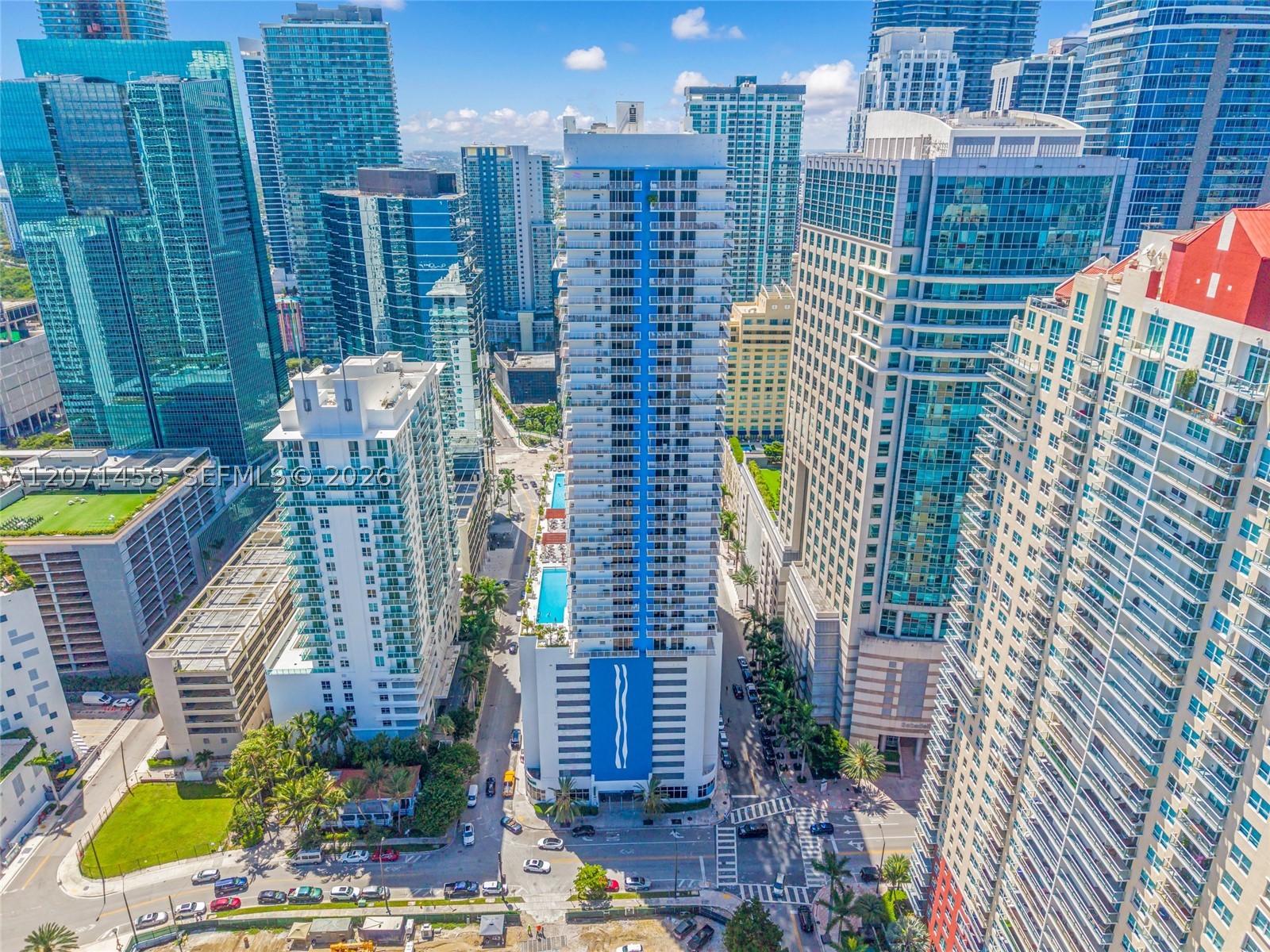 image The Club at Brickell Bay59