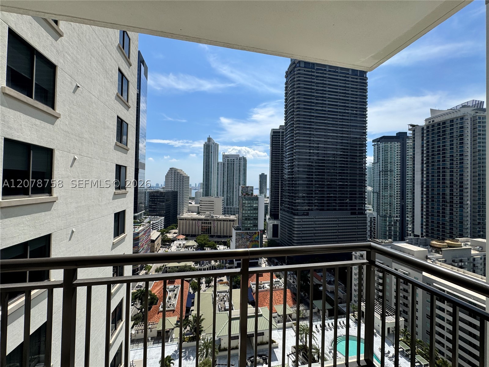 image Nine at Mary Brickell Village37