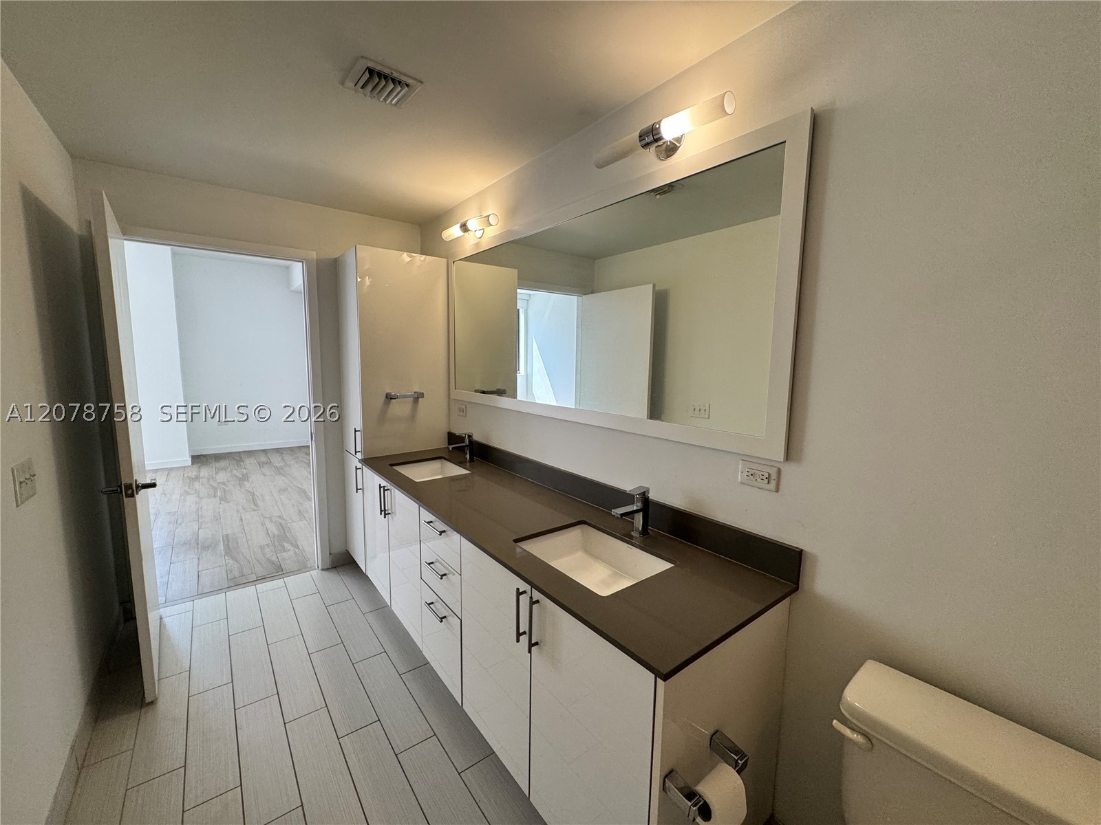 image Nine at Mary Brickell Village42