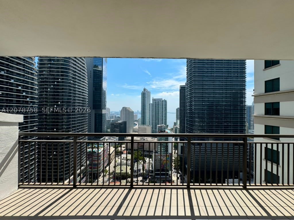 image Nine at Mary Brickell Village49