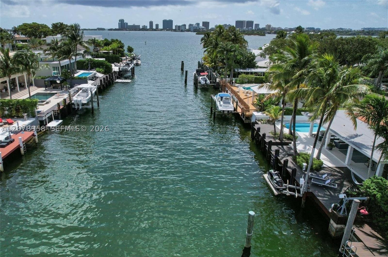 2341 Keystone Blvd North Miami, FL 33181
