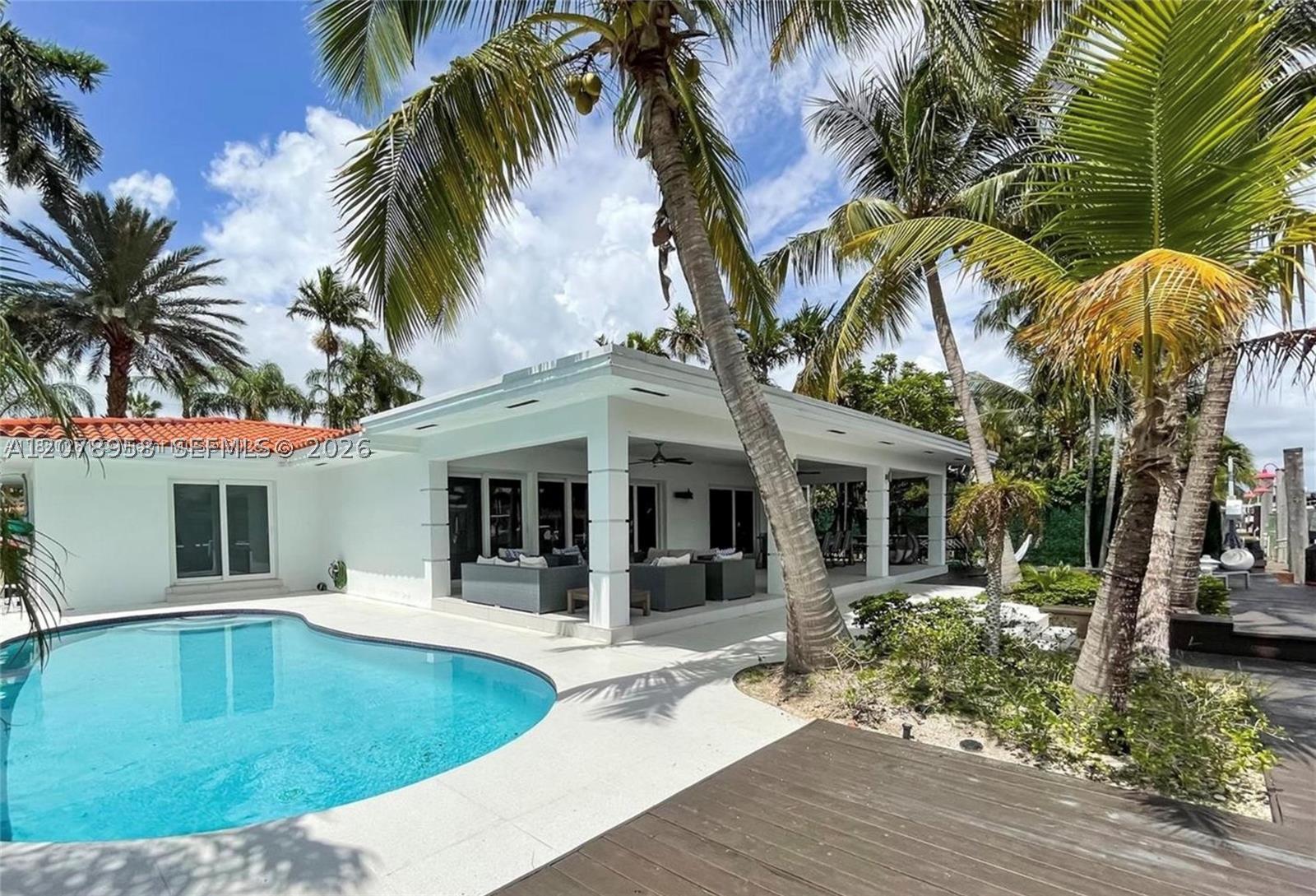 2341 Keystone Blvd North Miami, FL 33181