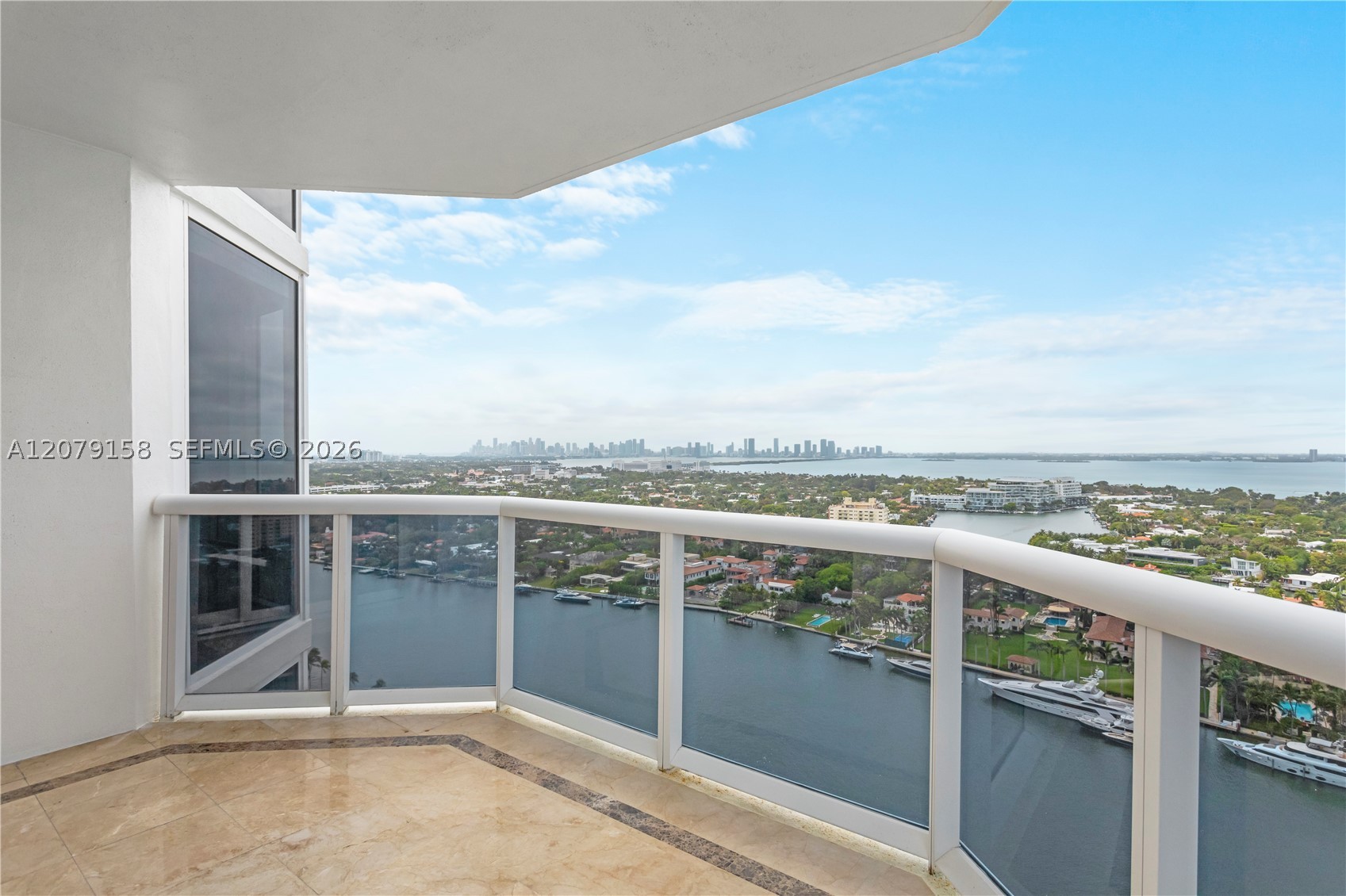 image Blue Diamond20