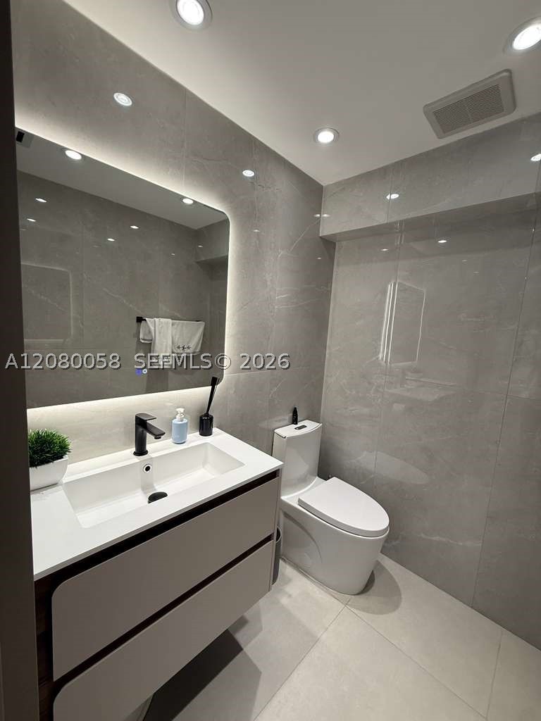 3123 NE 210th St Aventura, FL 33180
