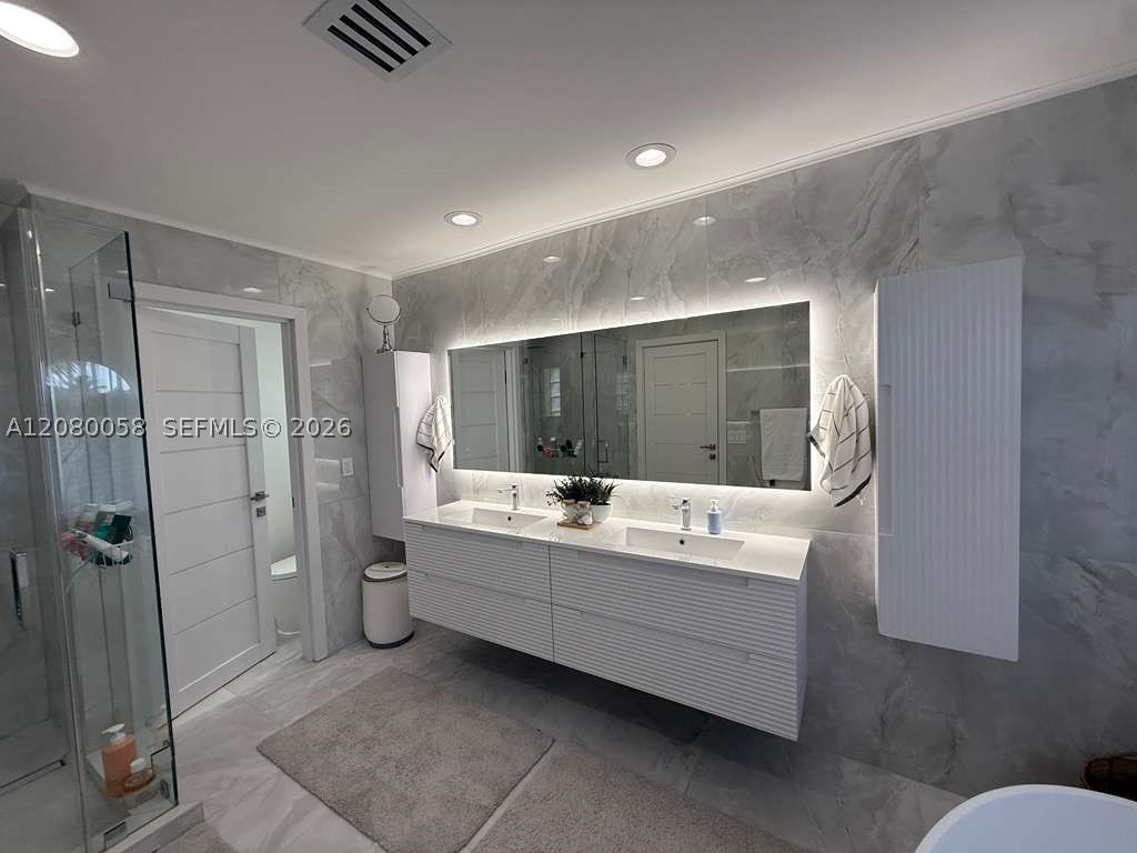 3123 NE 210th St Aventura, FL 33180