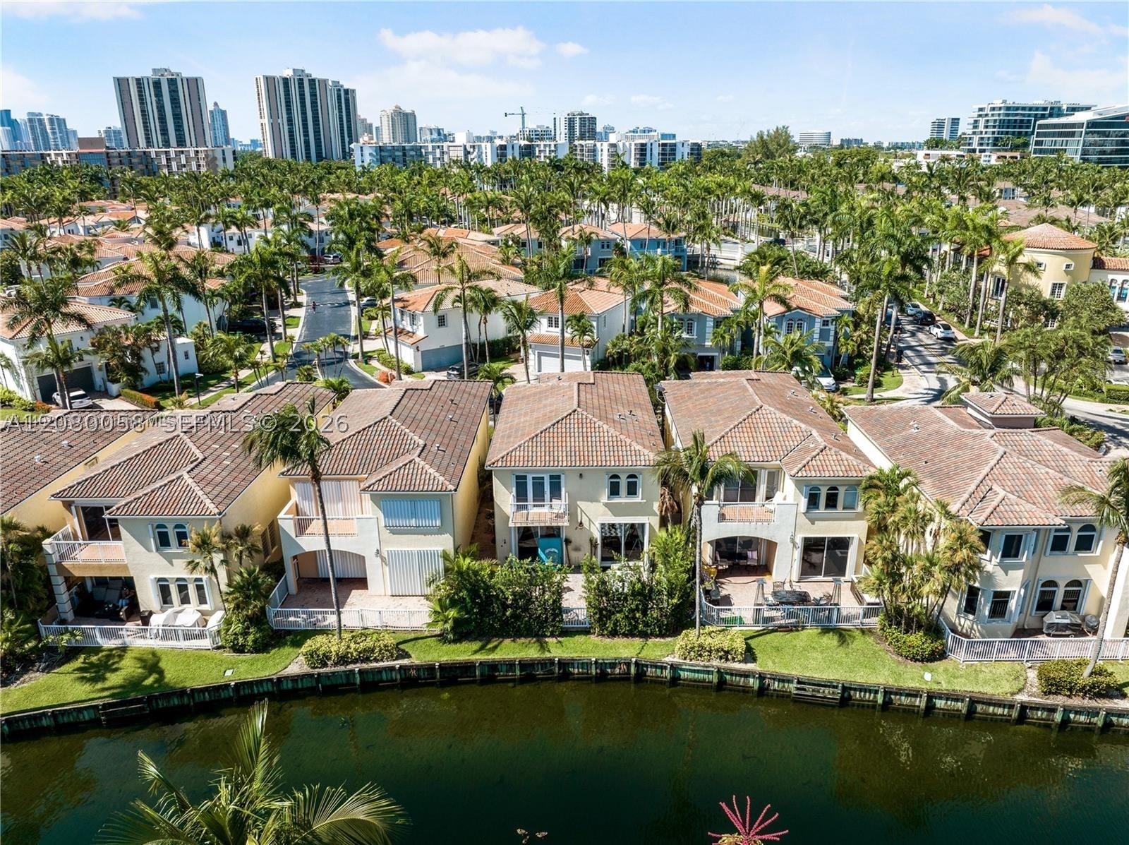 3123 NE 210th St Aventura, FL 33180