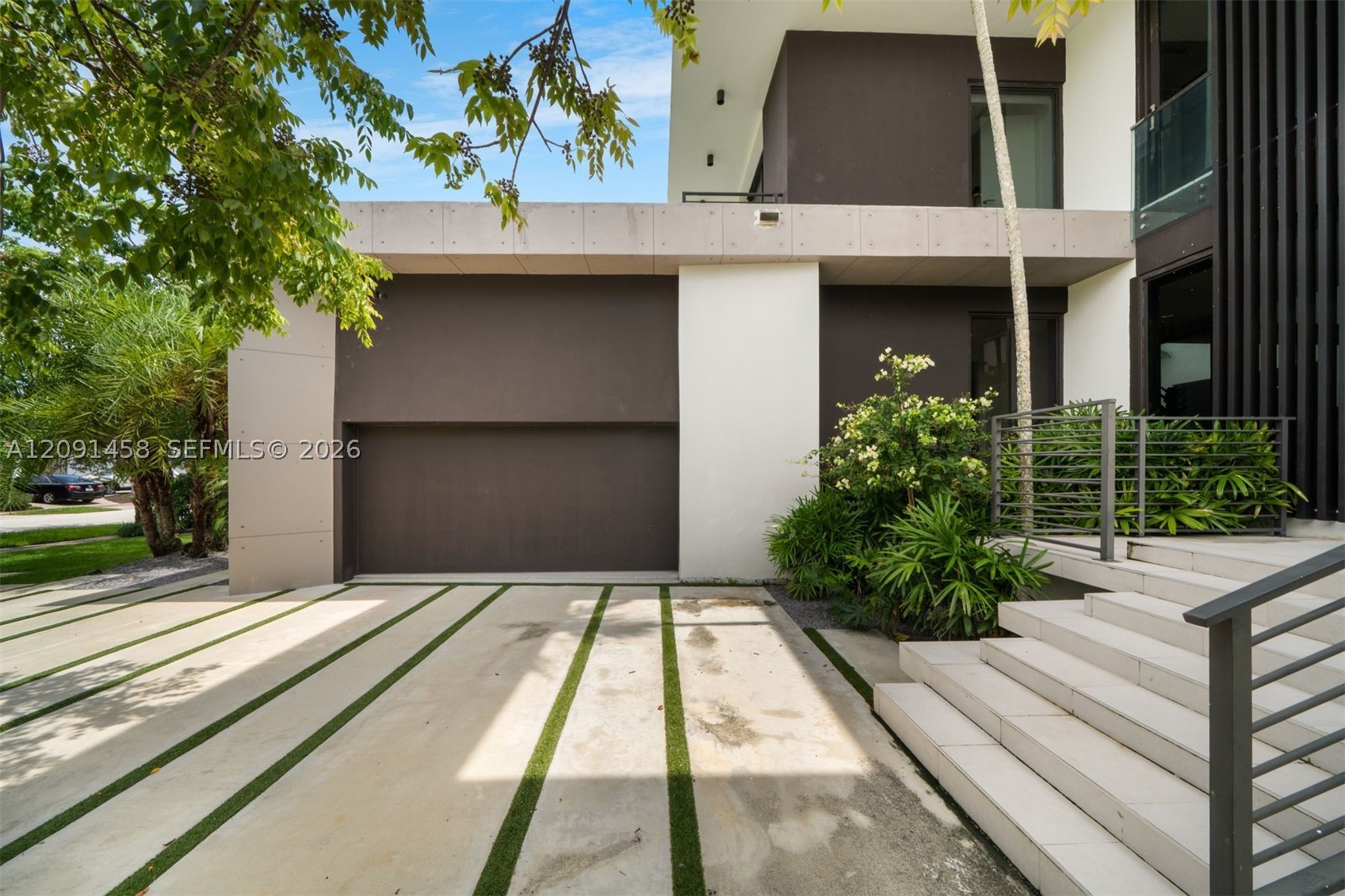 770 S Shore Dr Miami Beach, FL 33141