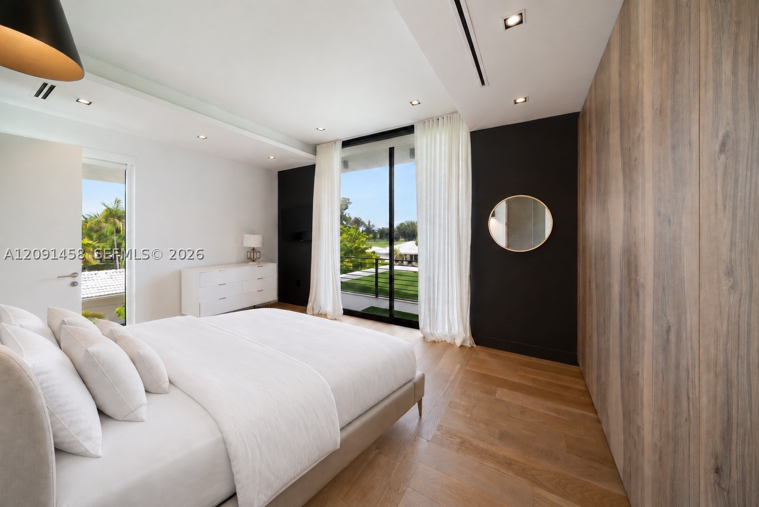 770 S Shore Dr Miami Beach, FL 33141