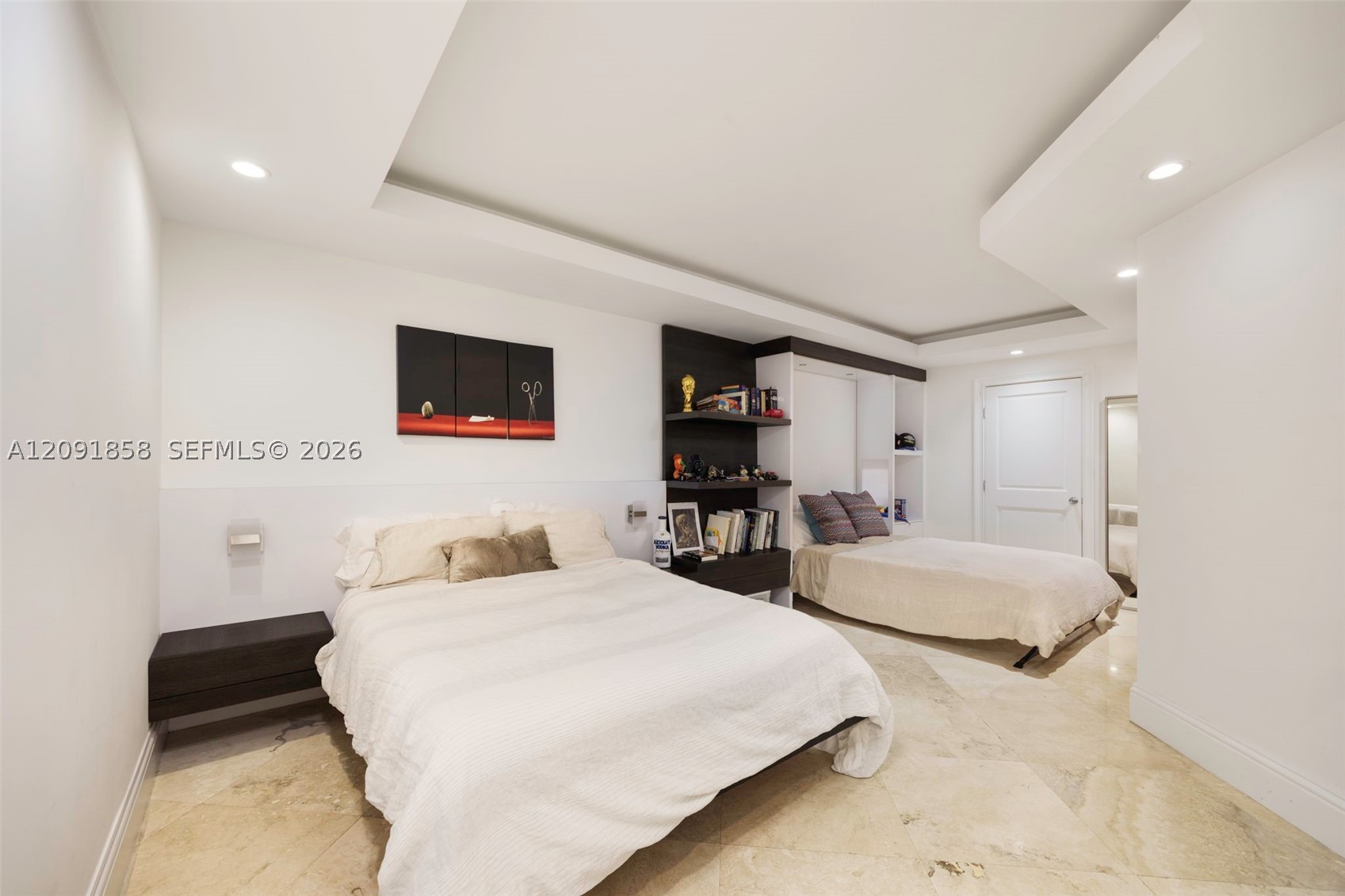 3471 Main Hwy #1204 Coconut Grove, FL 33133