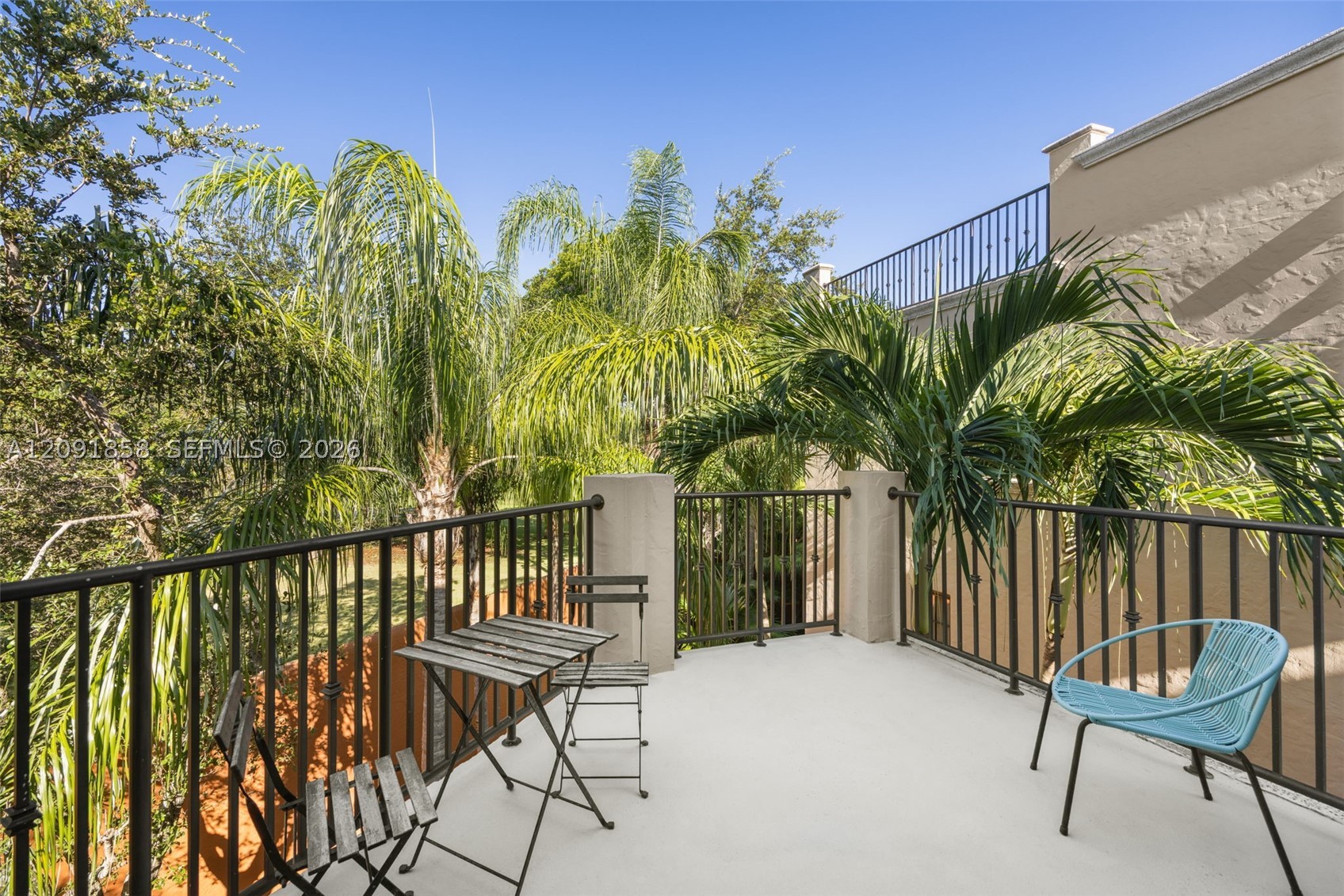 3471 Main Hwy #1204 Coconut Grove, FL 33133