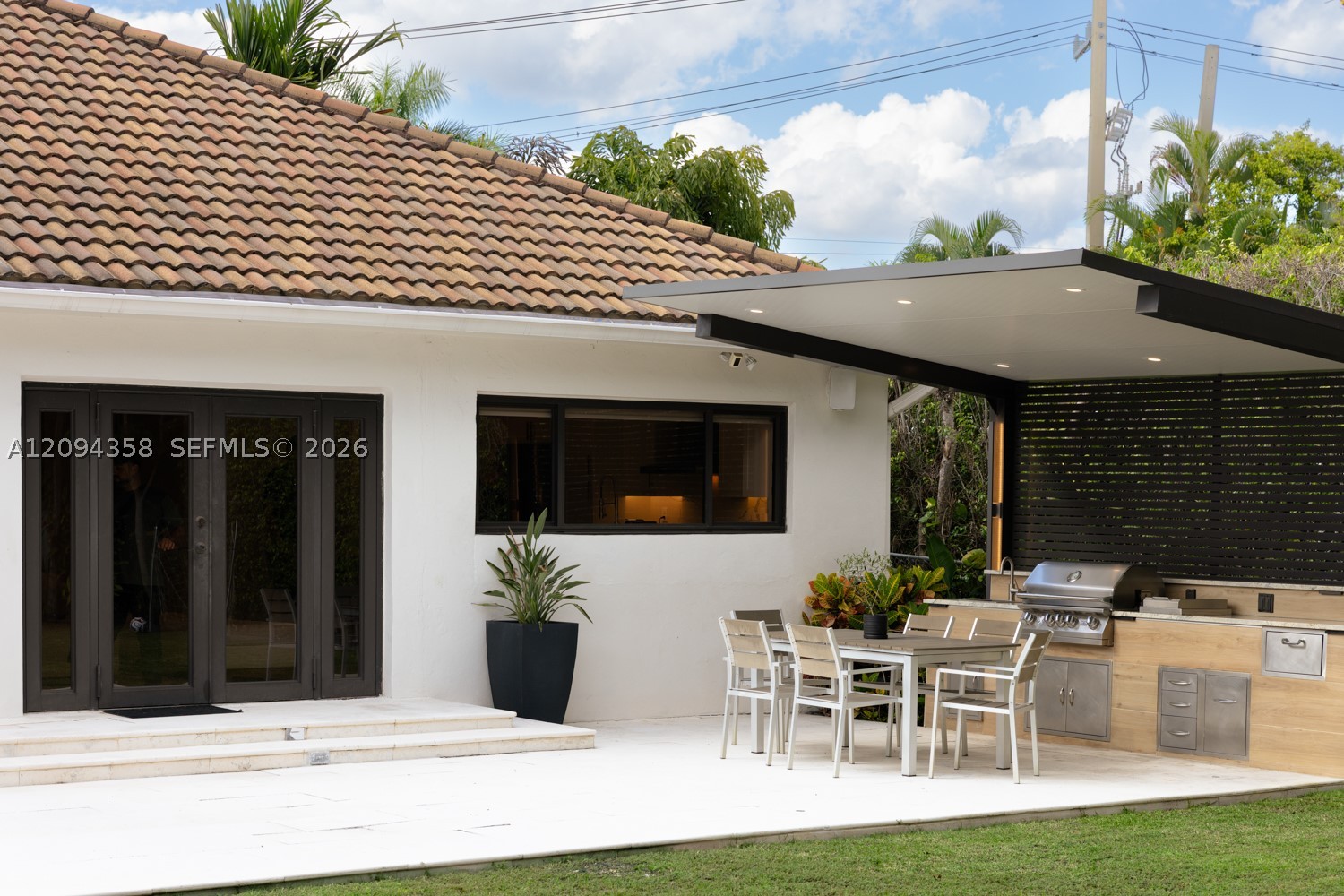 6235 Alton Rd Miami Beach, FL 33140
