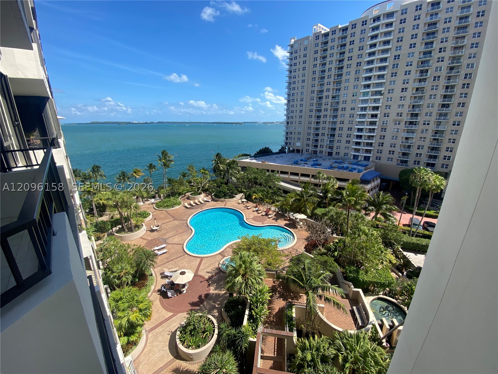 image Brickell Key One10
