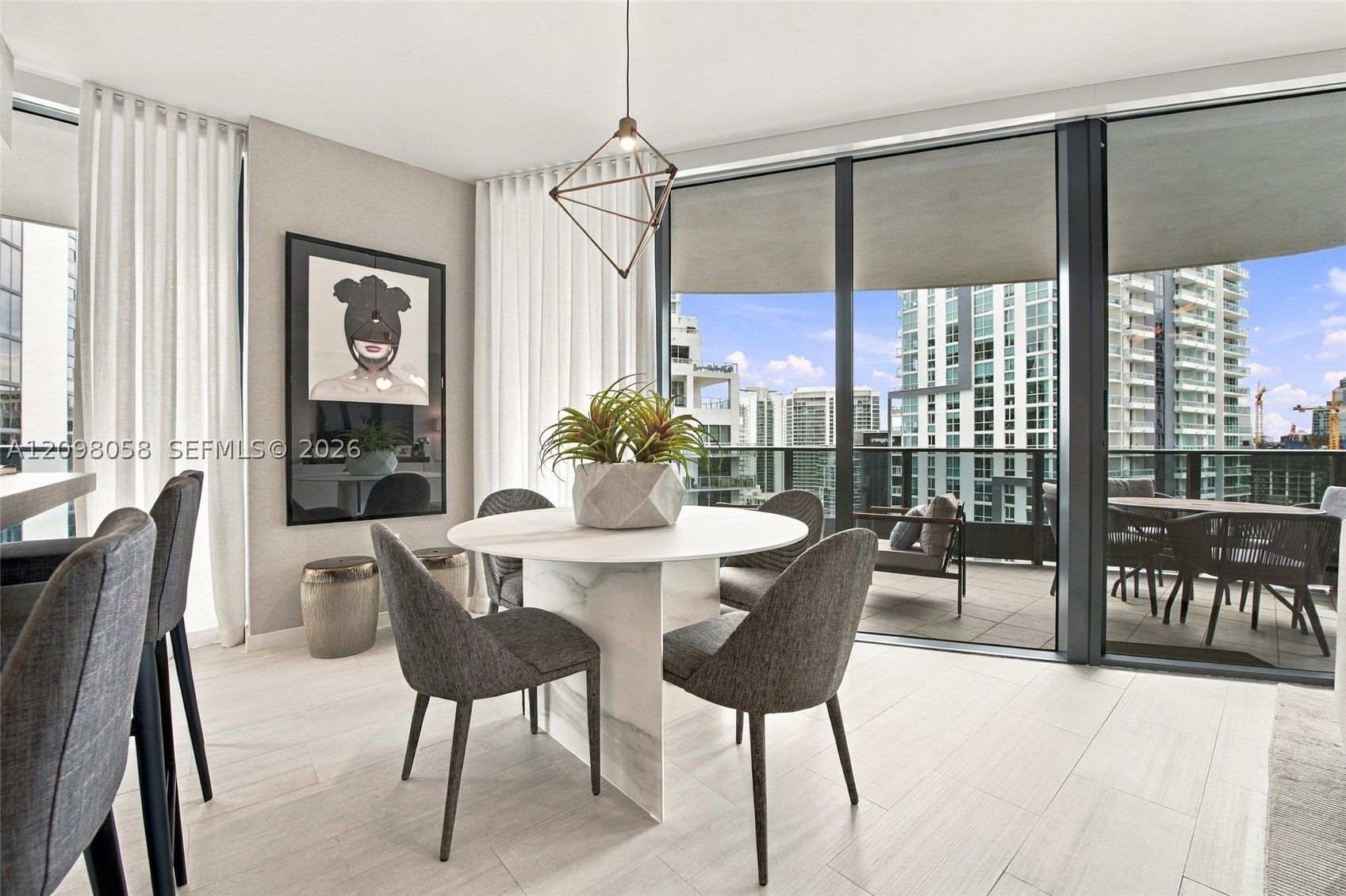 image Brickell Flatiron9