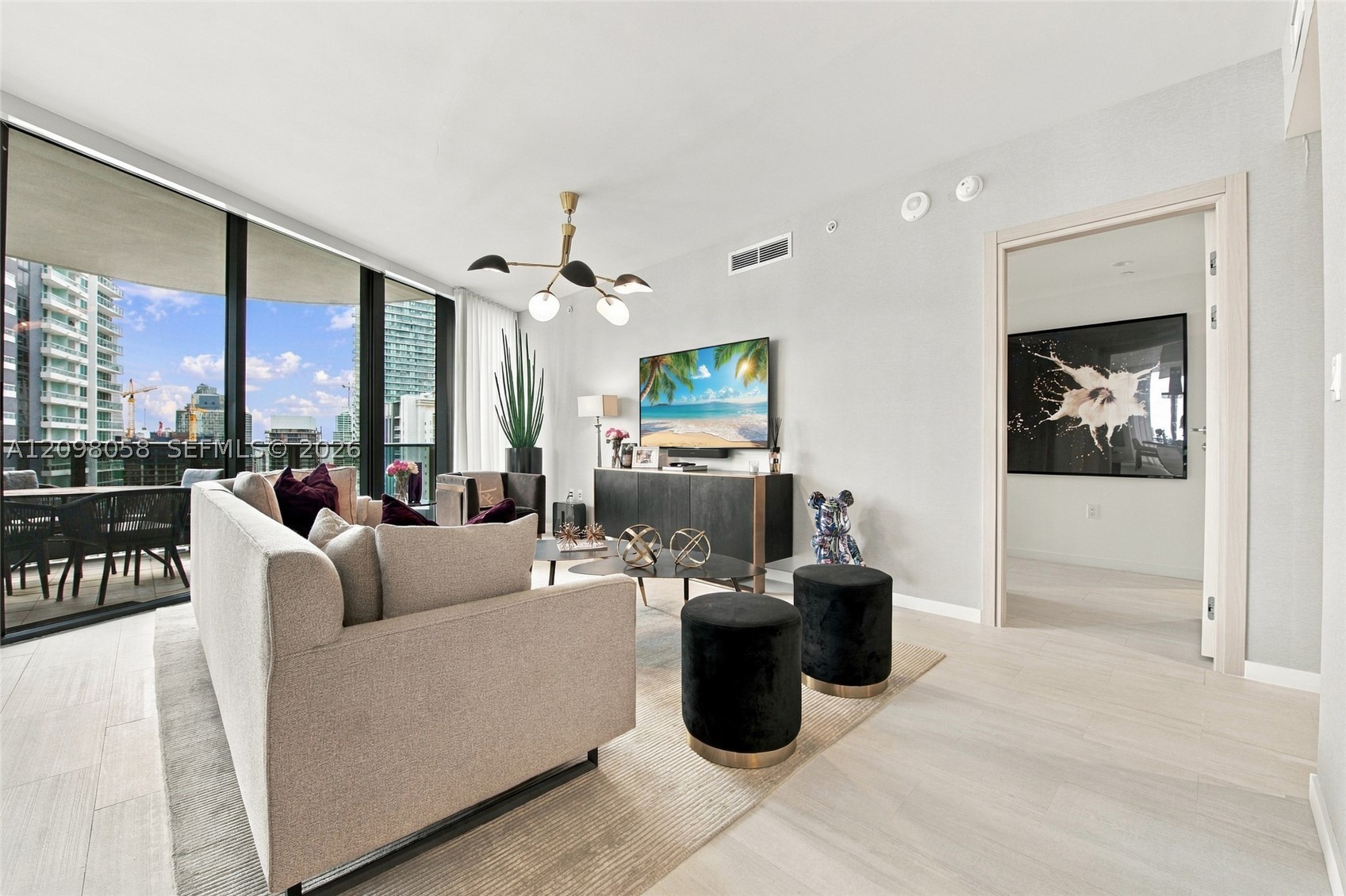 image Brickell Flatiron10