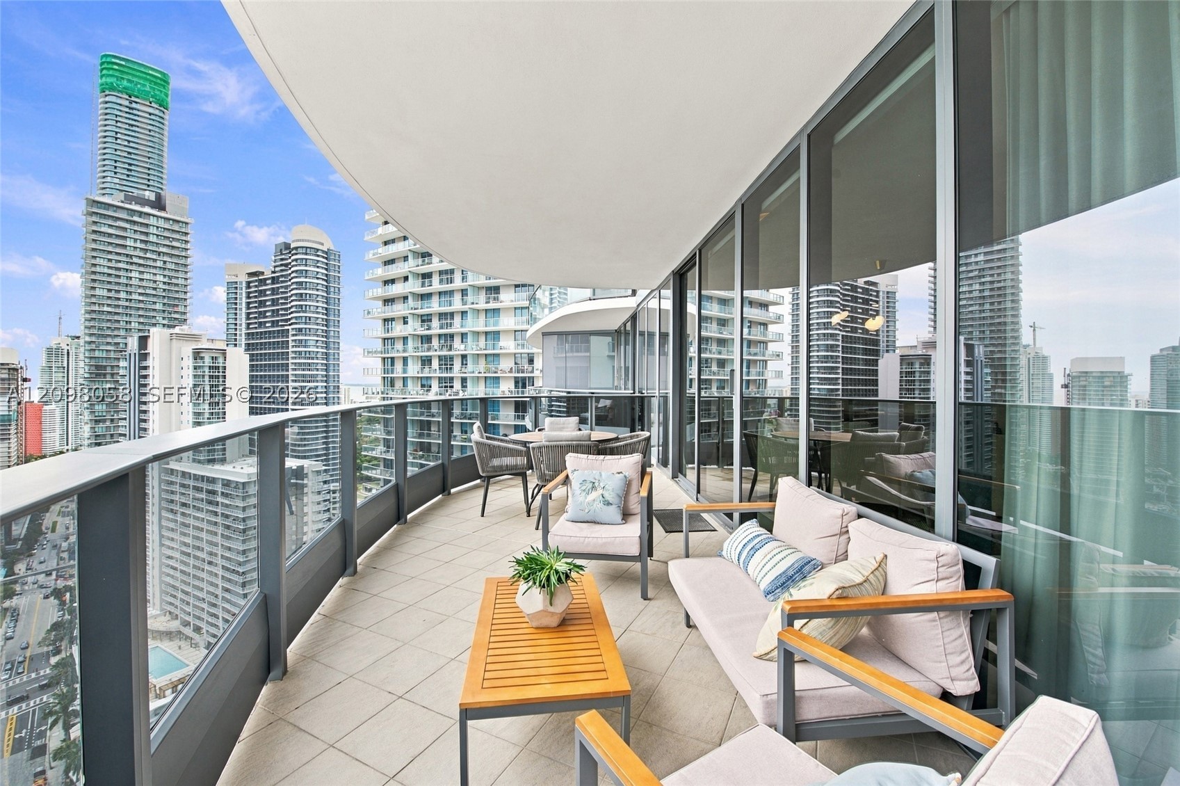 image Brickell Flatiron13