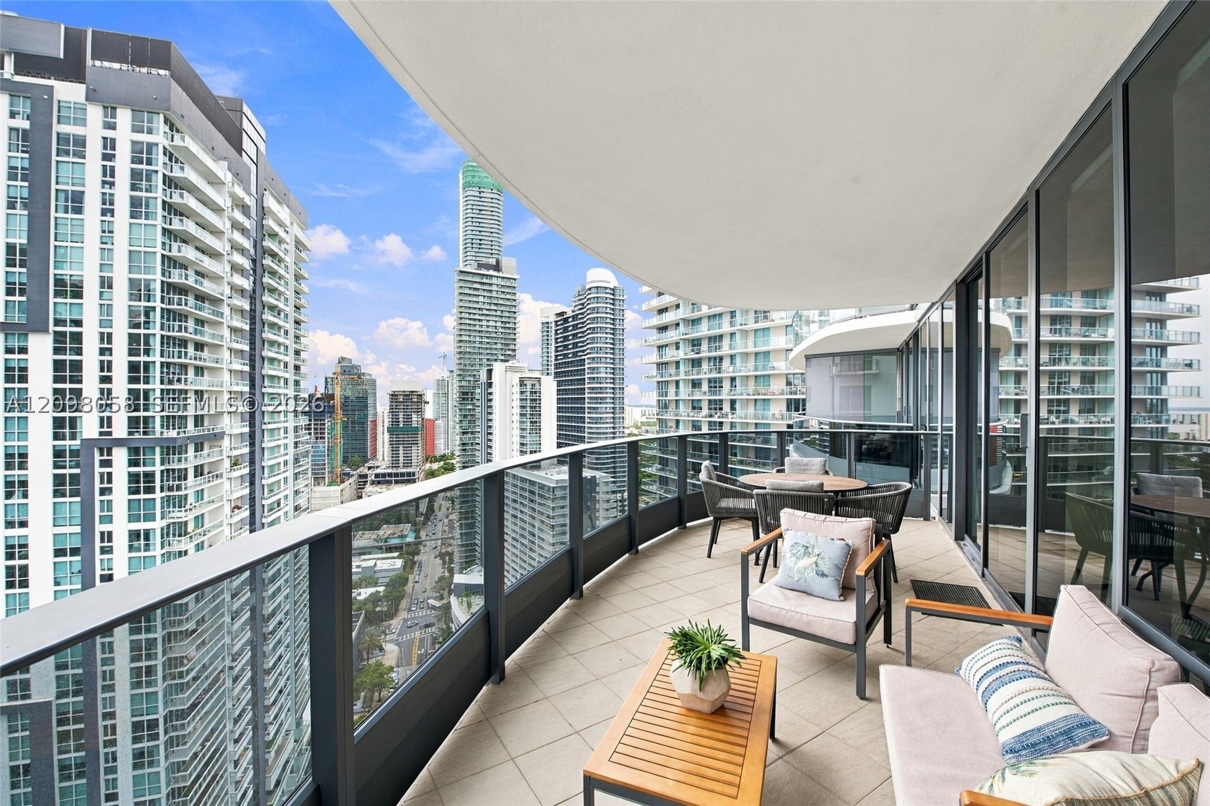 image Brickell Flatiron14