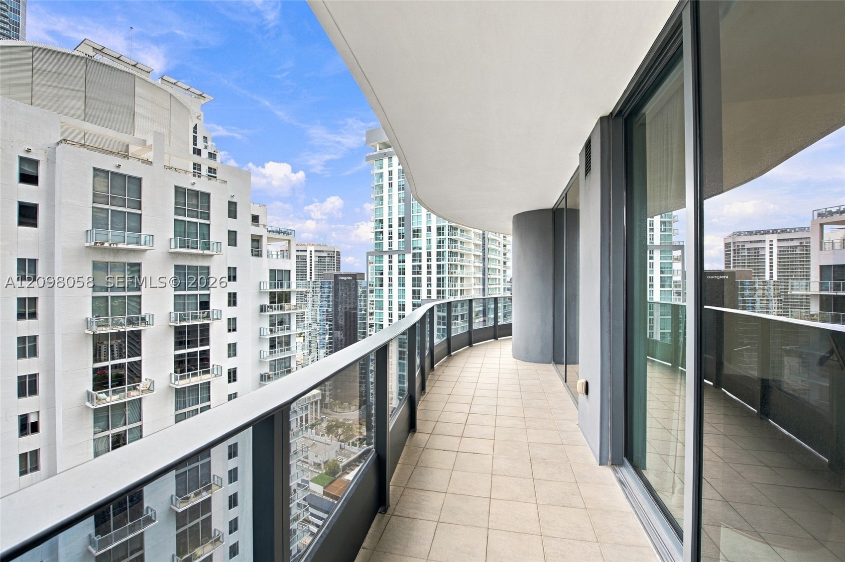 image Brickell Flatiron15
