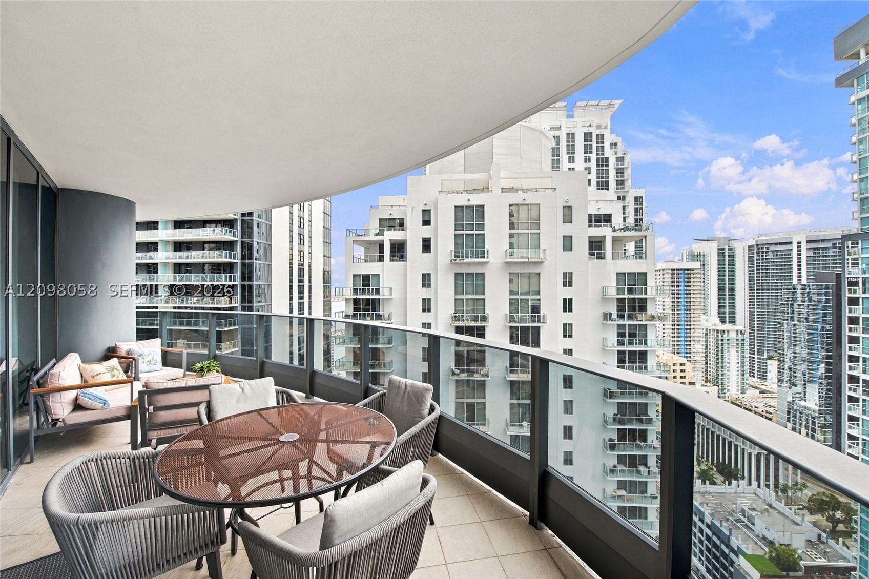 image Brickell Flatiron20