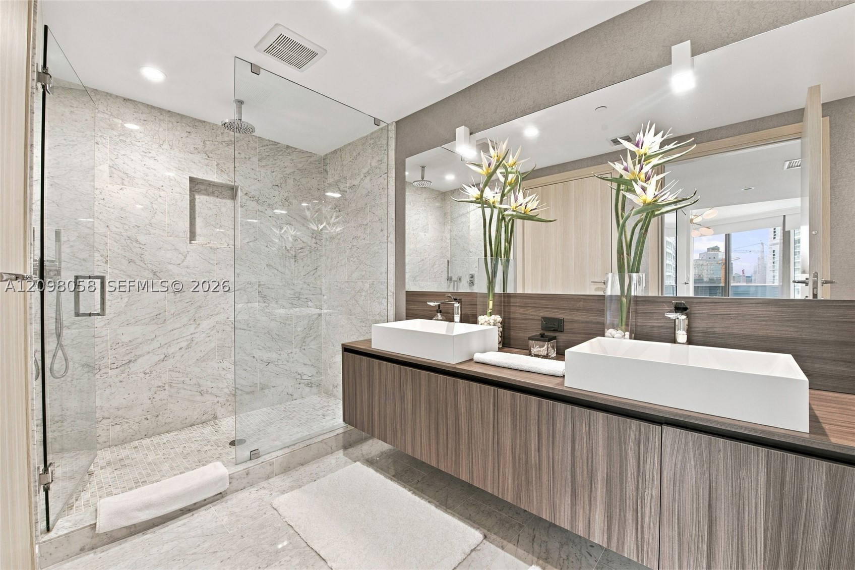 image Brickell Flatiron45
