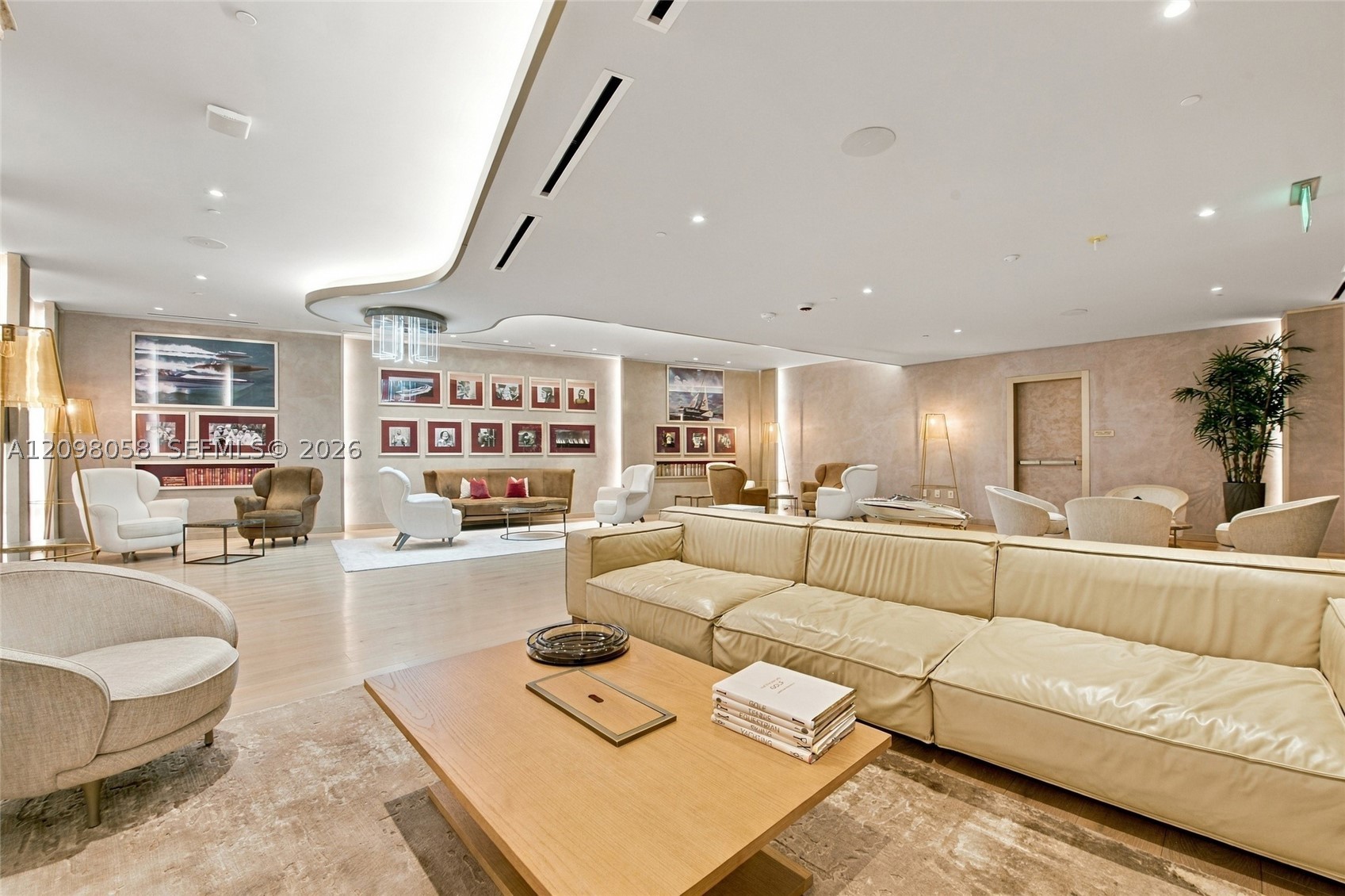 image Brickell Flatiron57
