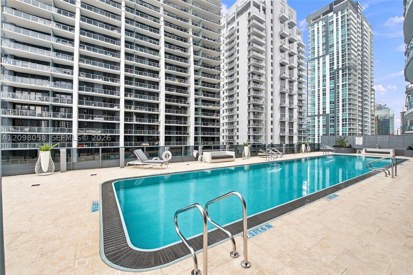 image Brickell Flatiron61
