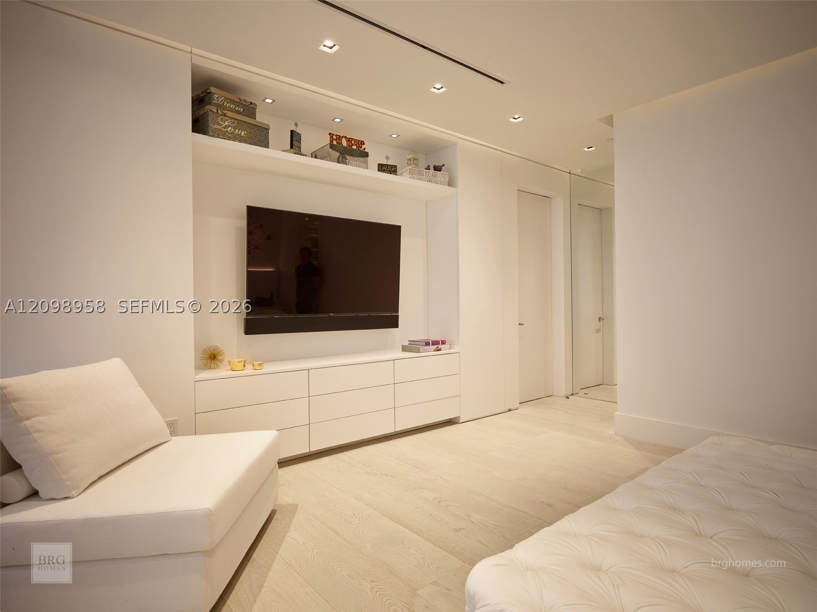 9701 Collins Ave #2704S Bal Harbour, FL 33154