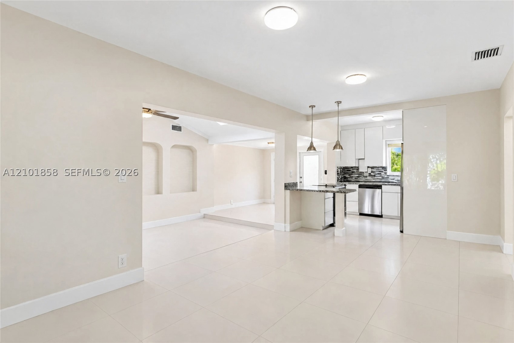 2727 Calusa St Miami, FL 33133