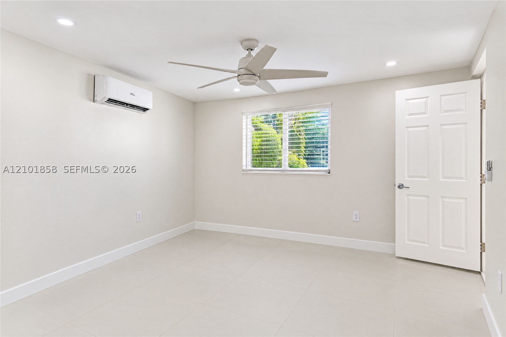 2727 Calusa St Miami, FL 33133