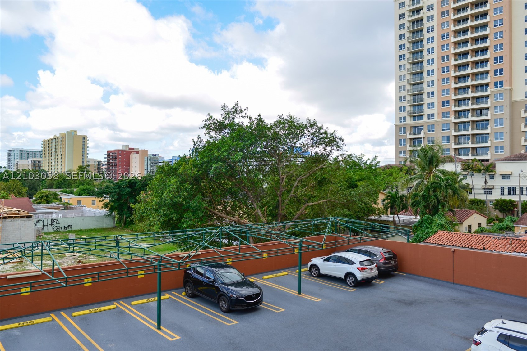 2280 SW 32th Ave #213 Miami, FL 33145