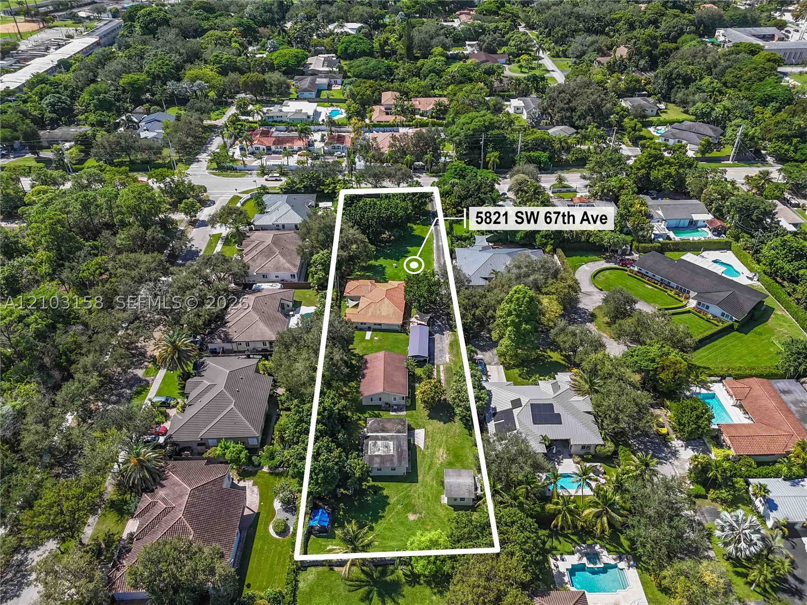 5821 SW 67th Ave South Miami, FL 33143