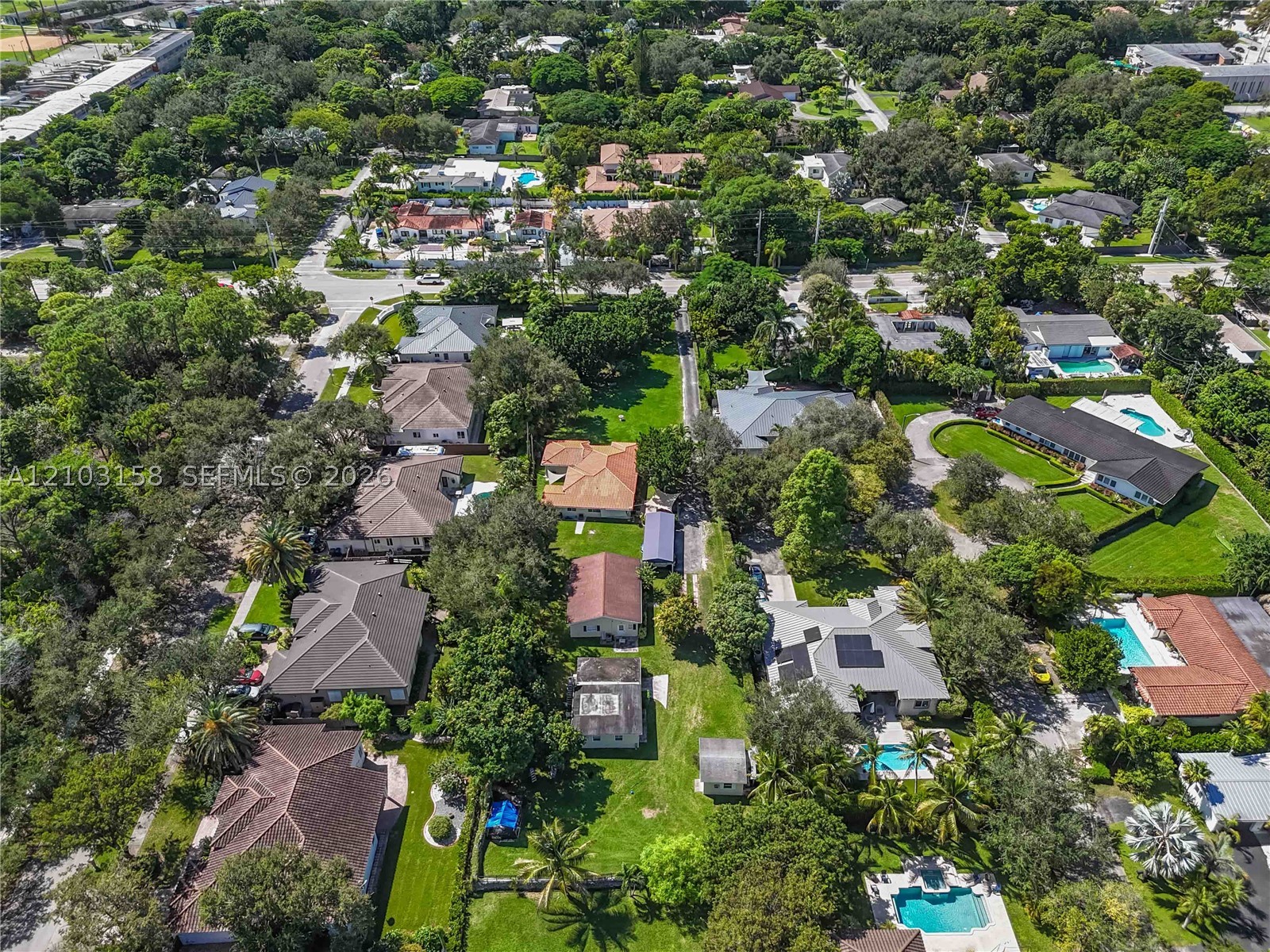 5821 SW 67th Ave South Miami, FL 33143