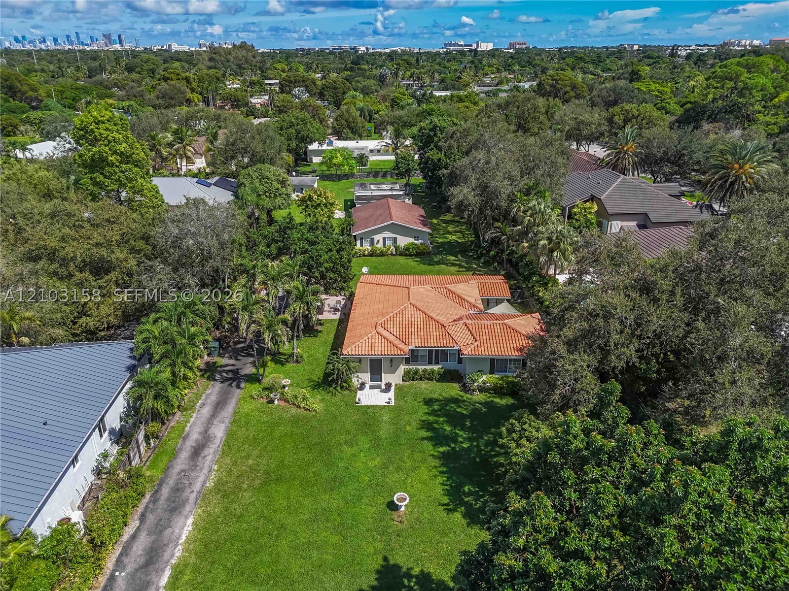 5821 SW 67th Ave South Miami, FL 33143