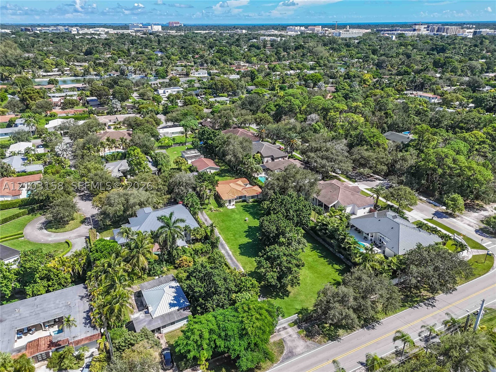 5821 SW 67th Ave South Miami, FL 33143