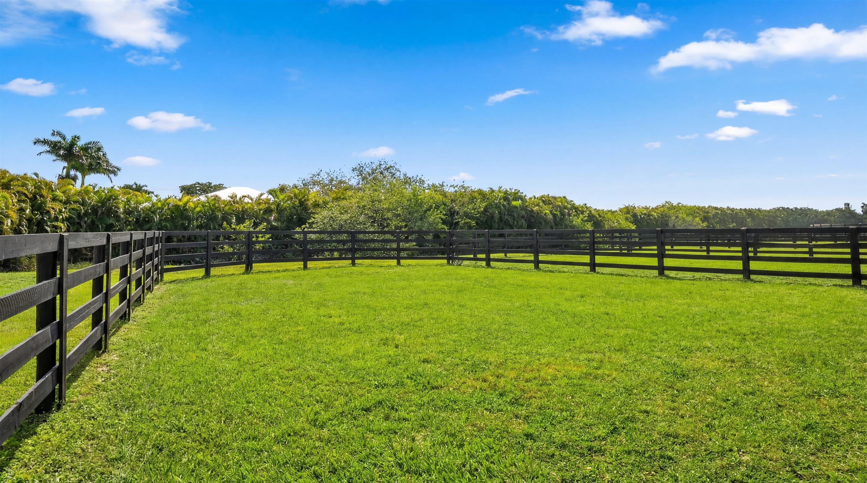 15380 46th Wellington, FL 33414