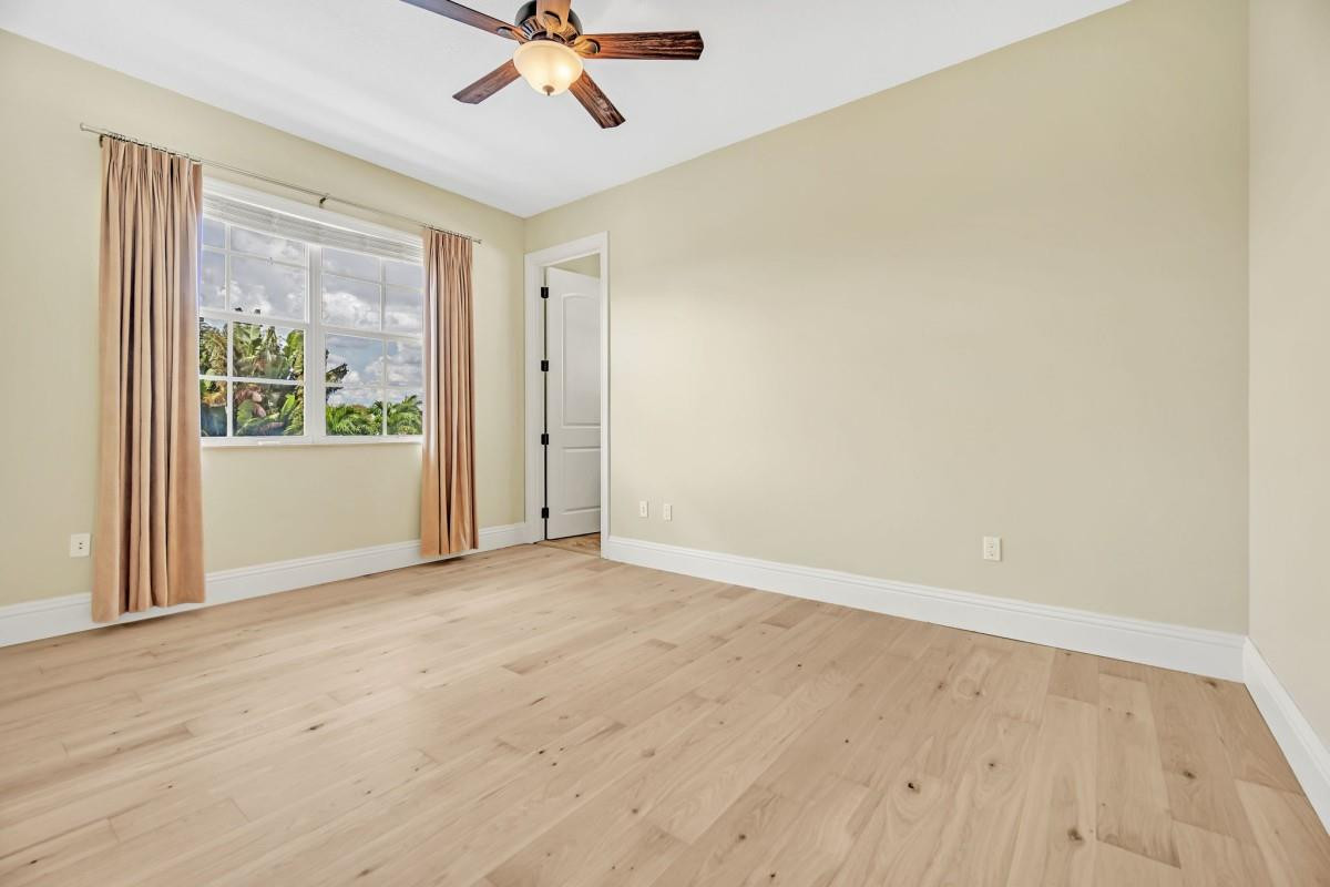 1261 NE 27th Pompano Beach, FL 33062