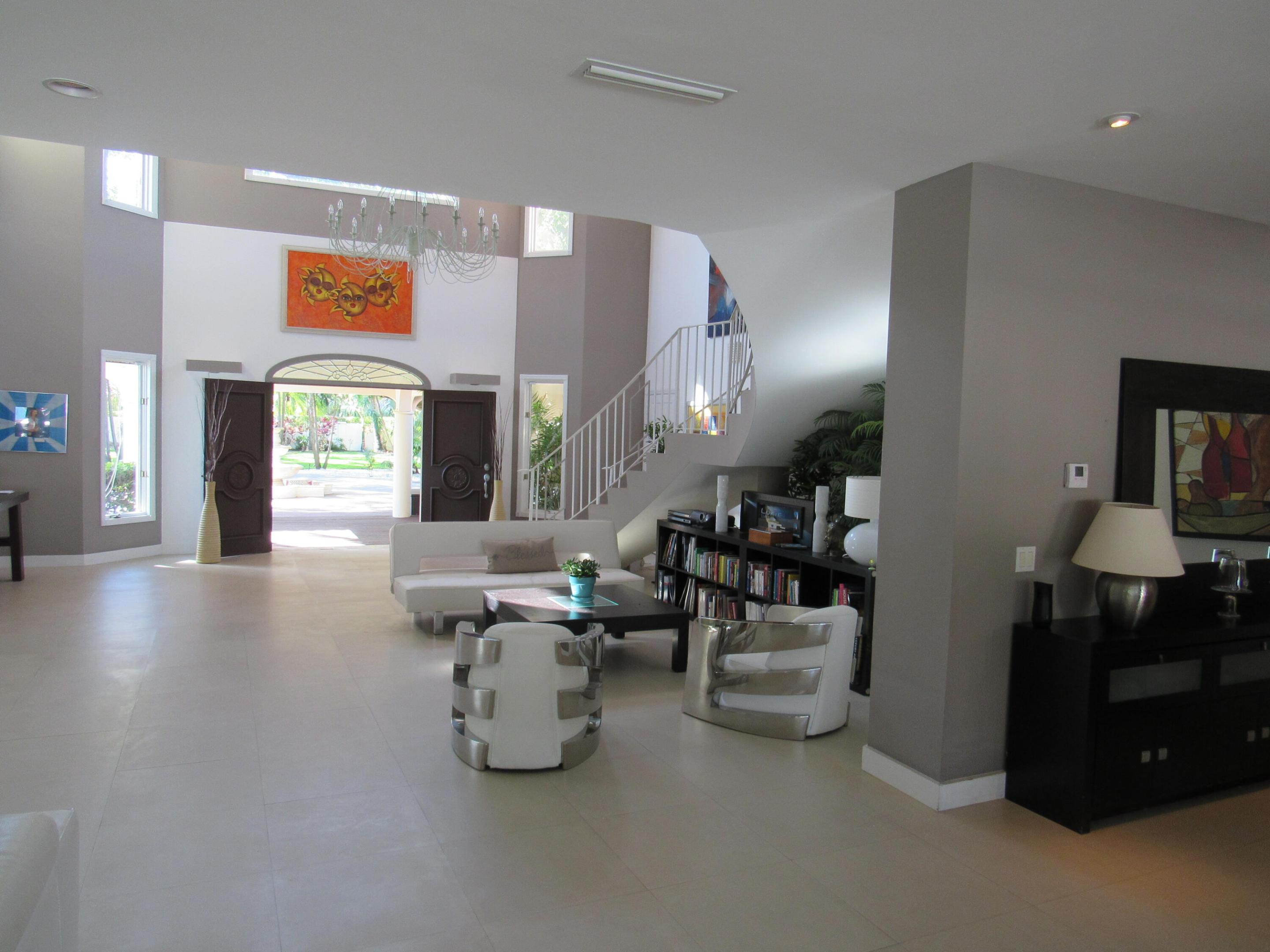 185 Palm Miami Beach, FL 33139