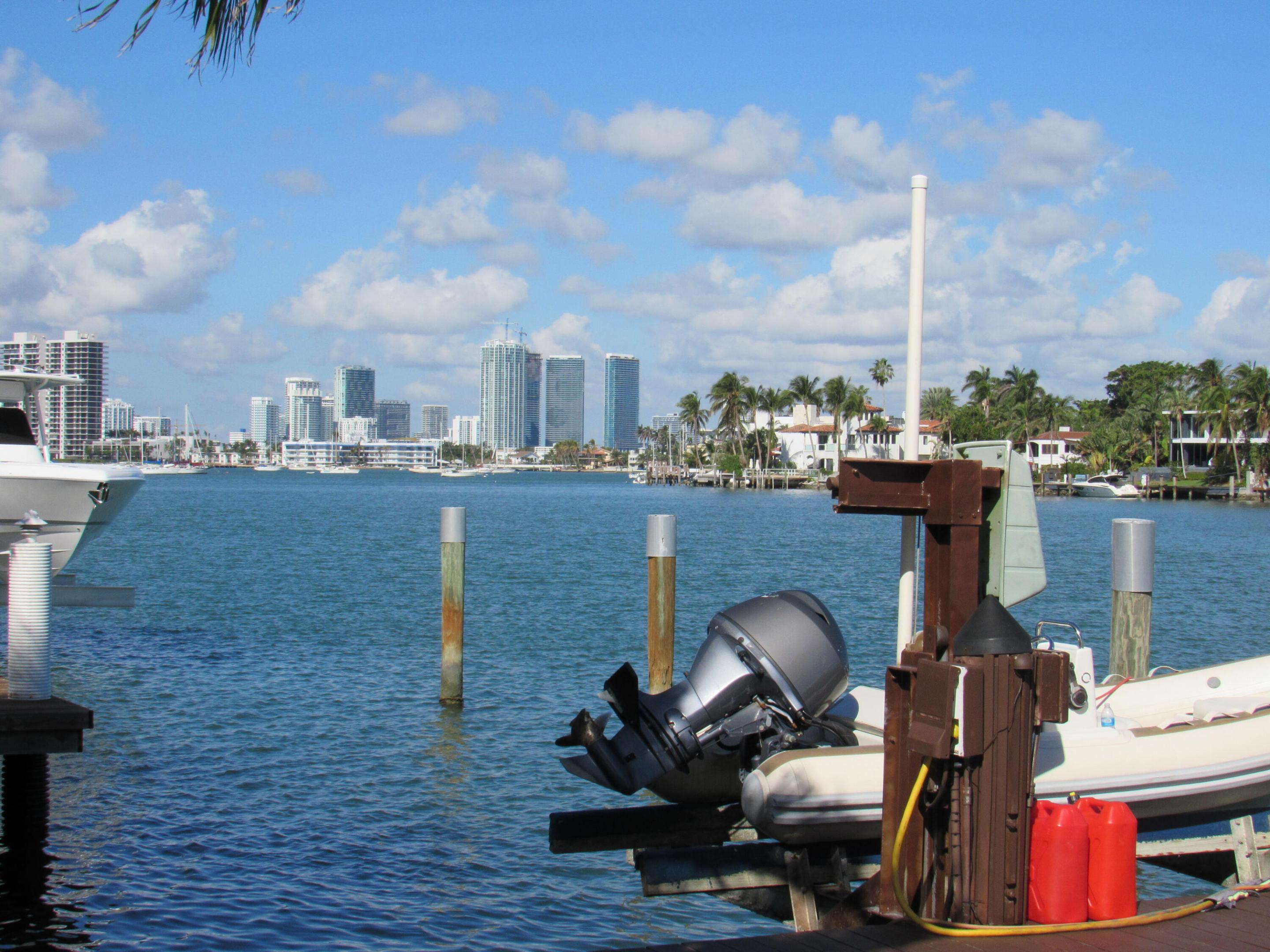 185 Palm Miami Beach, FL 33139