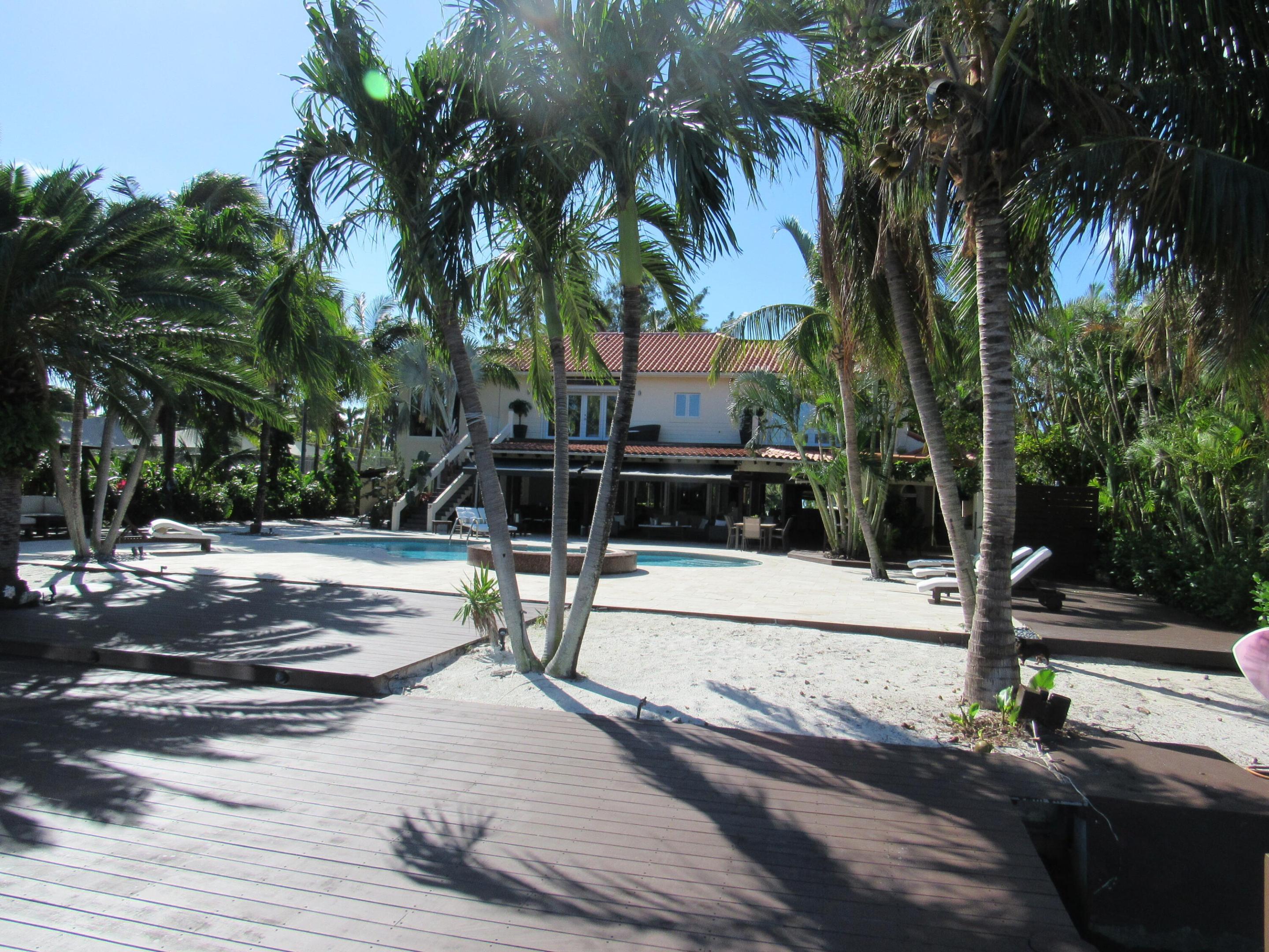 185 Palm Miami Beach, FL 33139