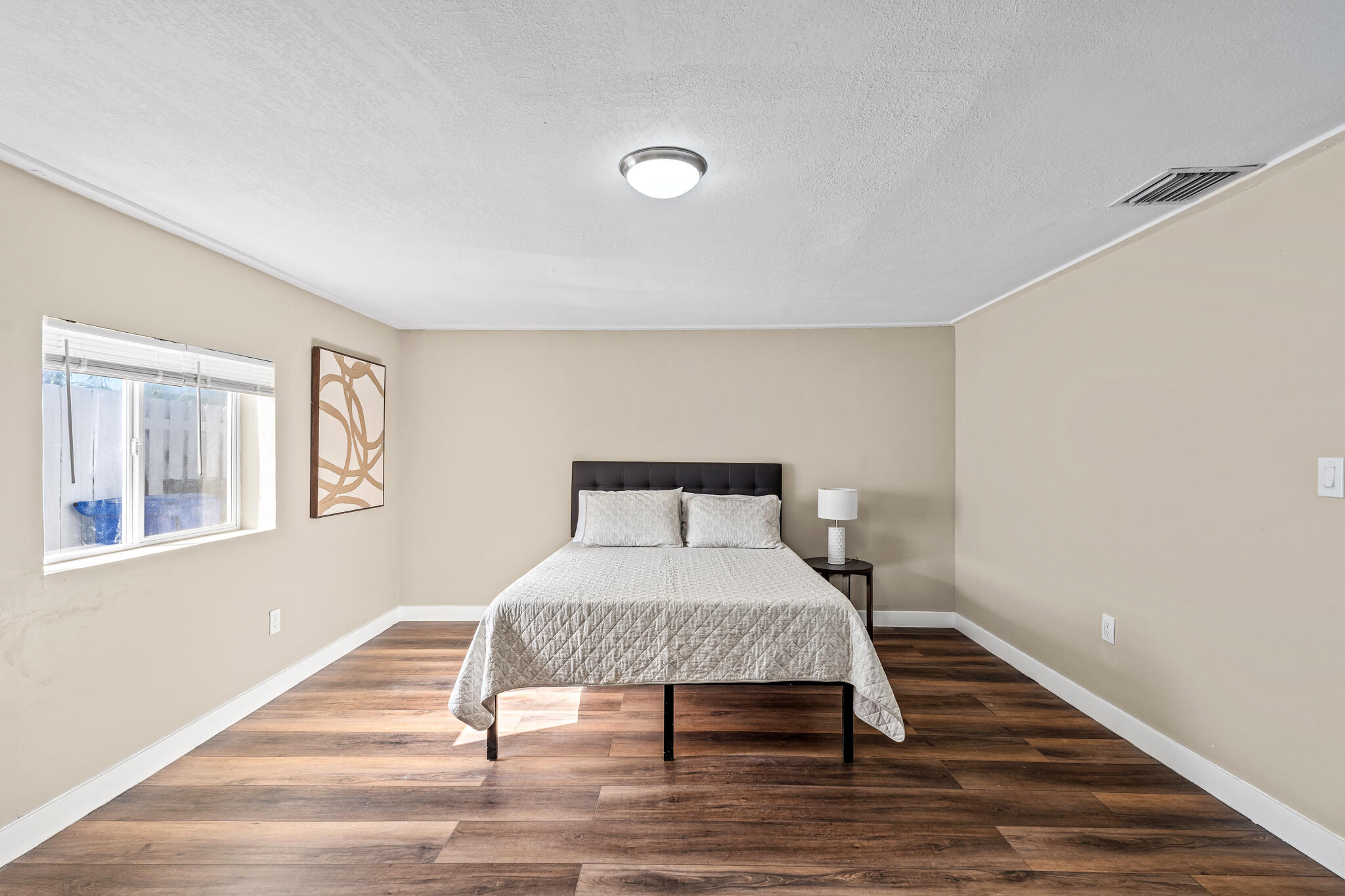 1740 NE 64th St Fort Lauderdale, FL 33334