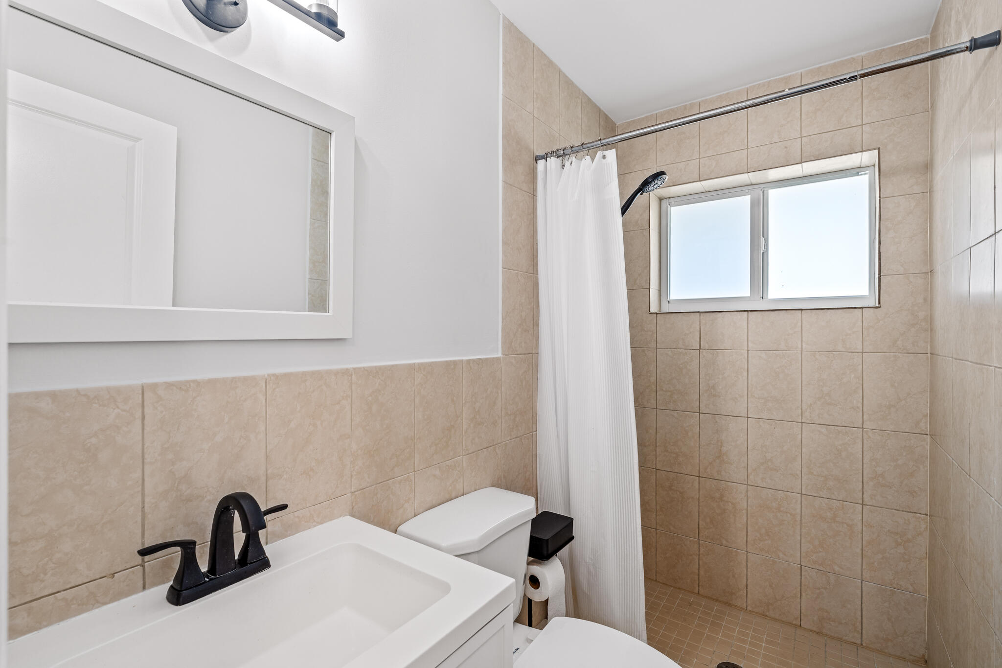 1740 NE 64th St Fort Lauderdale, FL 33334