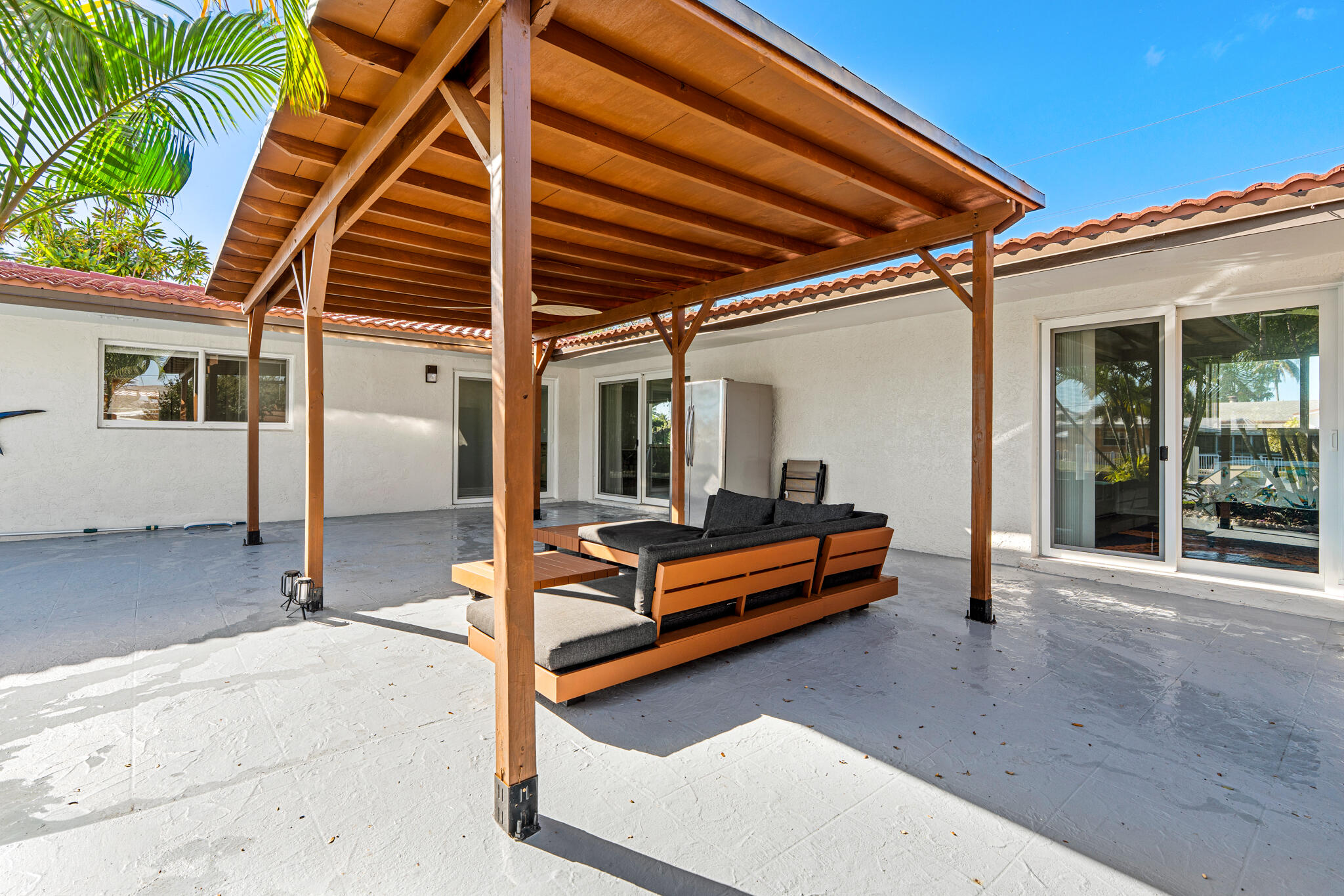 1740 NE 64th St Fort Lauderdale, FL 33334