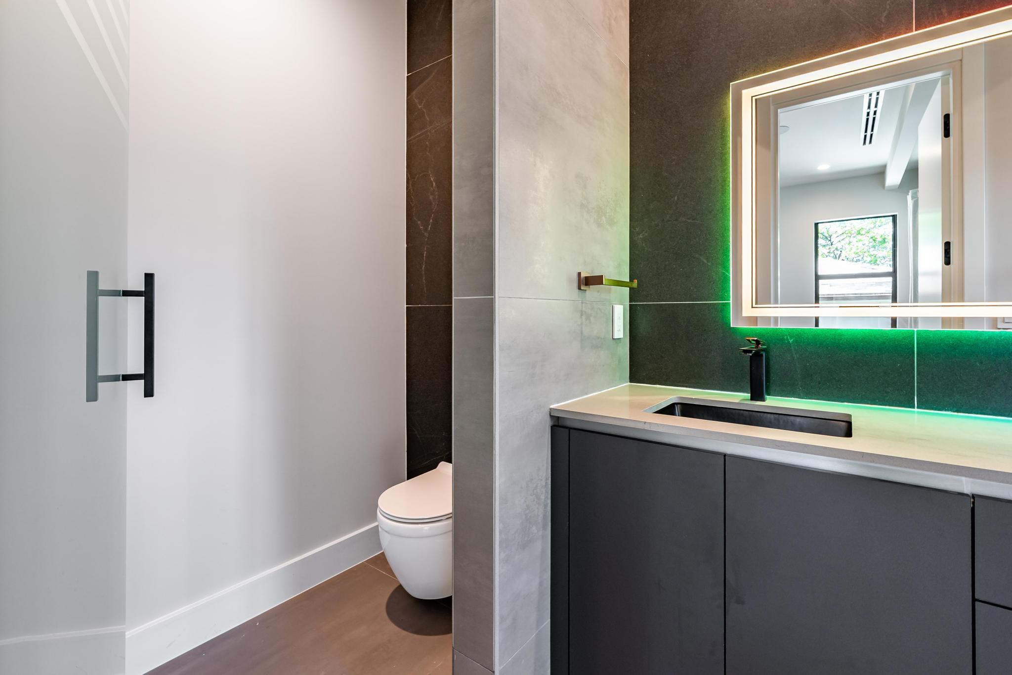 919 NE 17th #A Fort Lauderdale, FL 33304