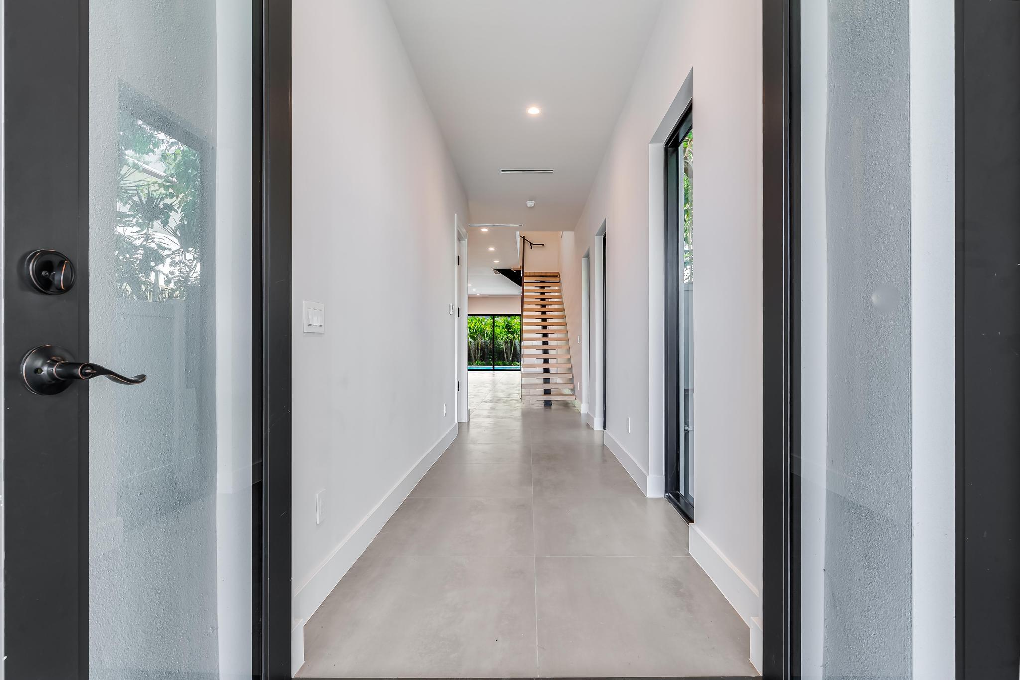 919 NE 17th #A Fort Lauderdale, FL 33304