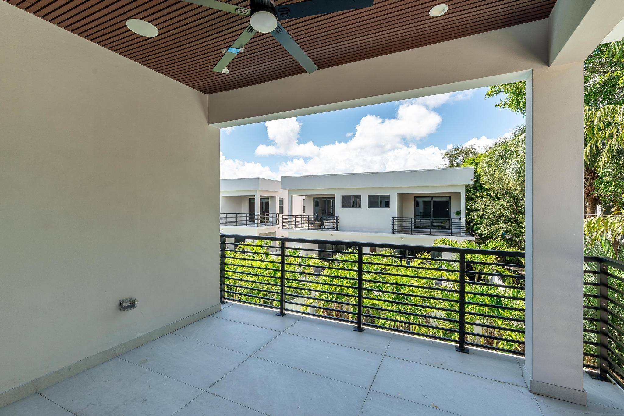 919 NE 17th #A Fort Lauderdale, FL 33304