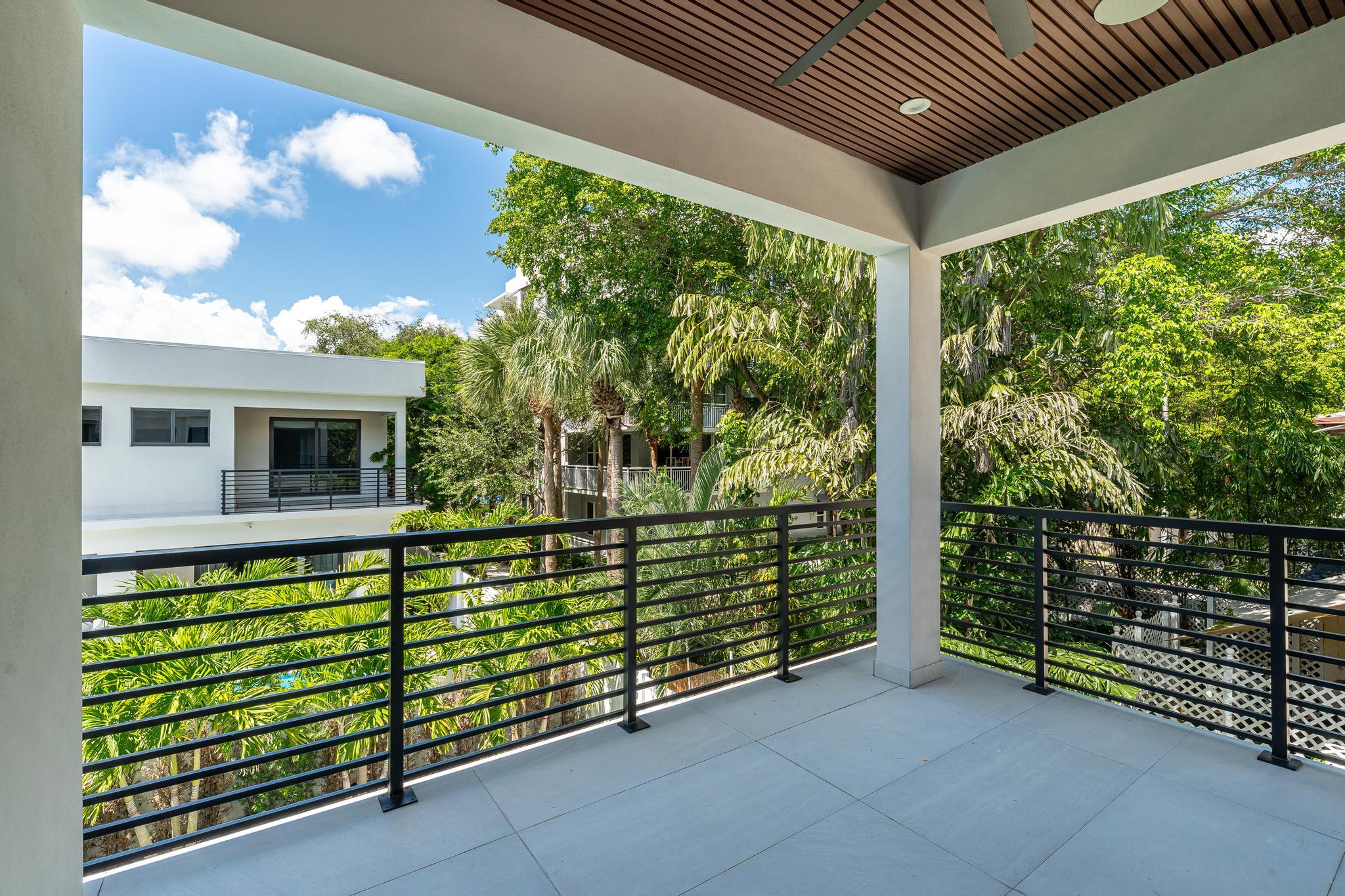 919 NE 17th #A Fort Lauderdale, FL 33304